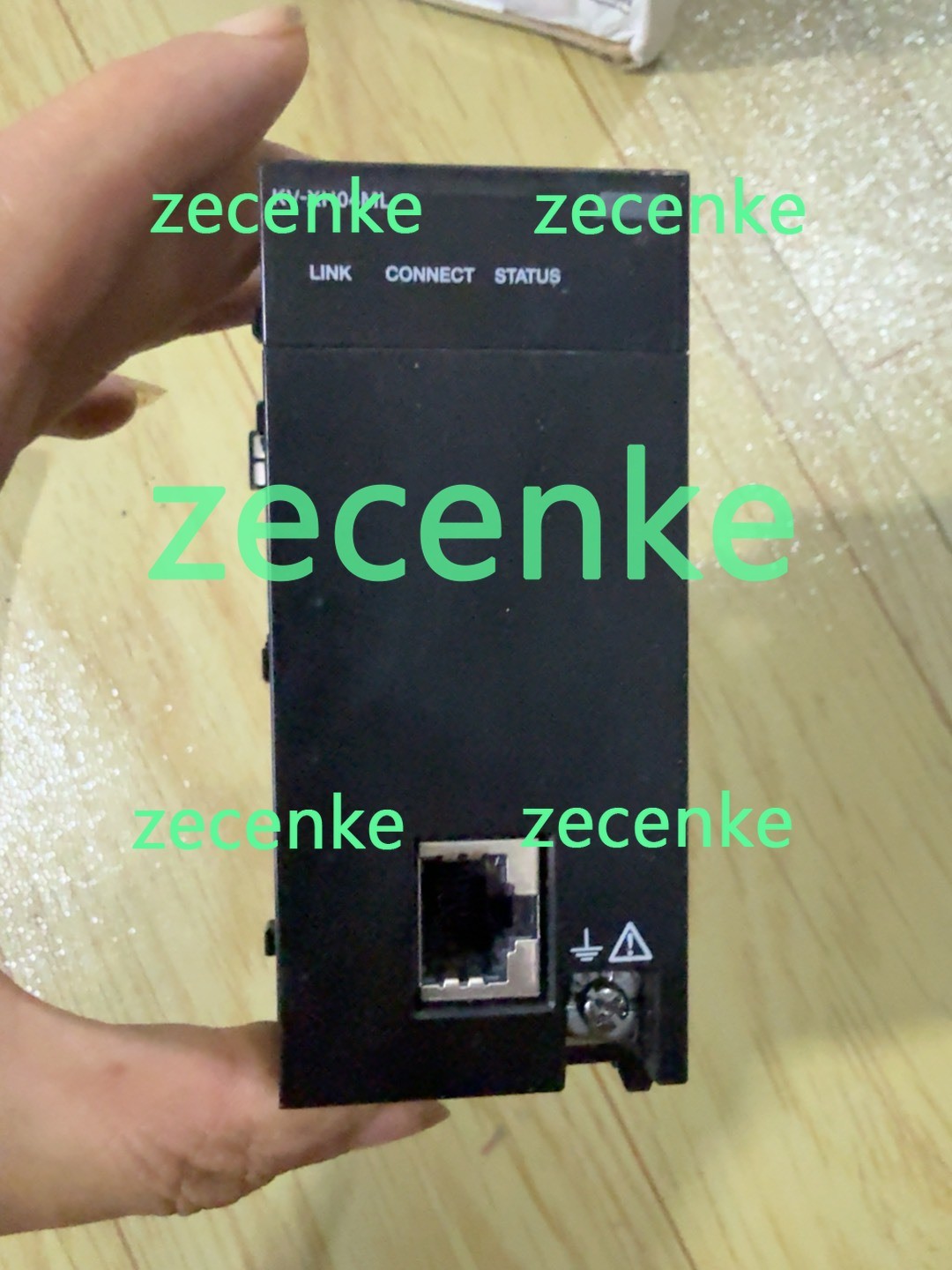 1pcs KEYENCE KV-XH04ML motion control module