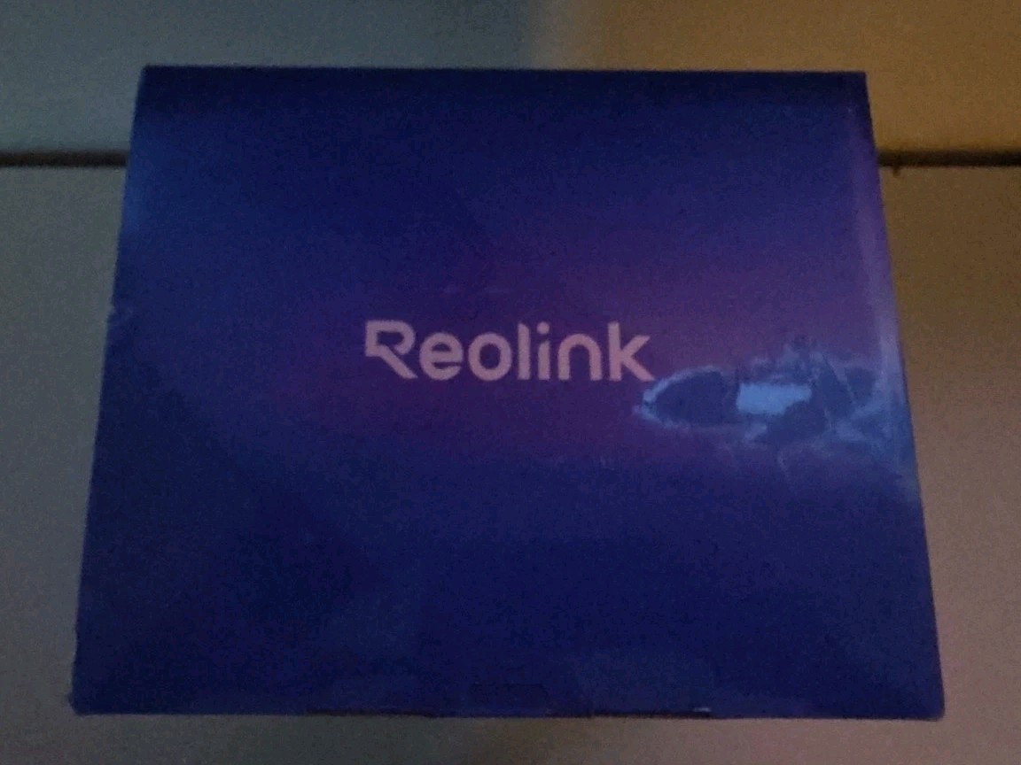 Reolink Altas PT Ultra WiFi 6 Security Camera + Solar Panel 2 B660 New