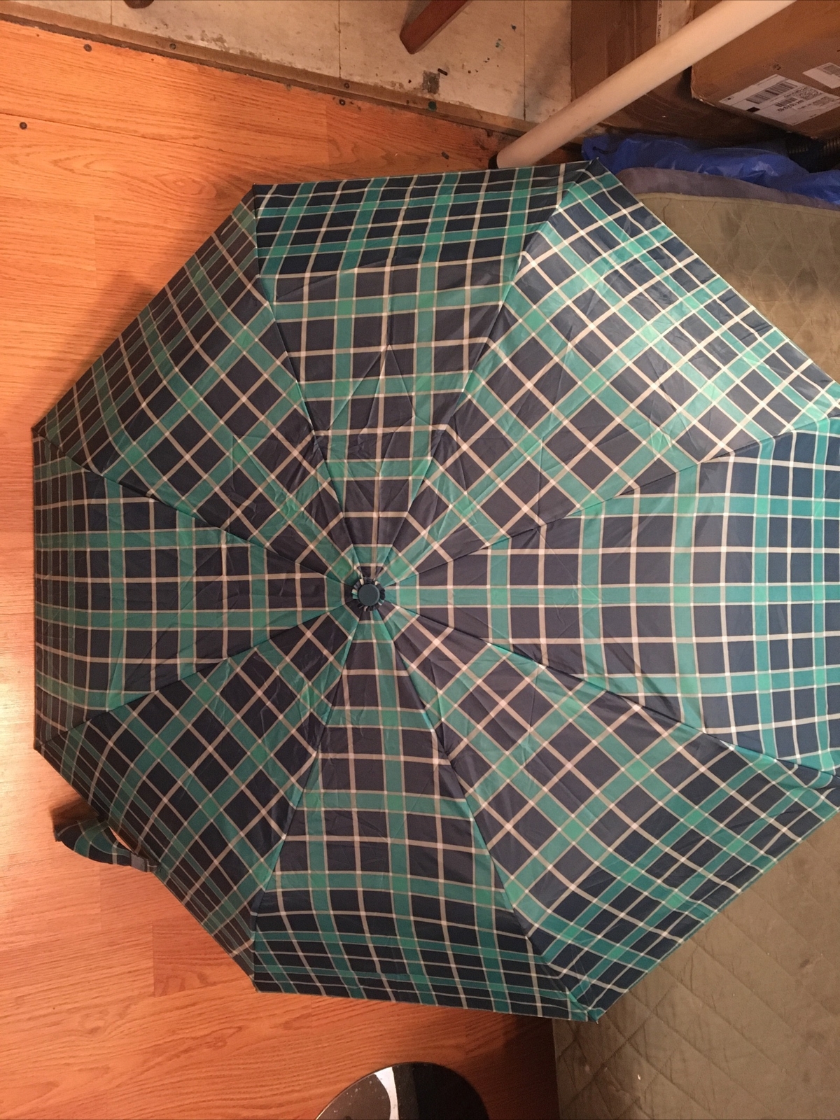 NAUTICA Outomatic open foldable colorful Umbrella