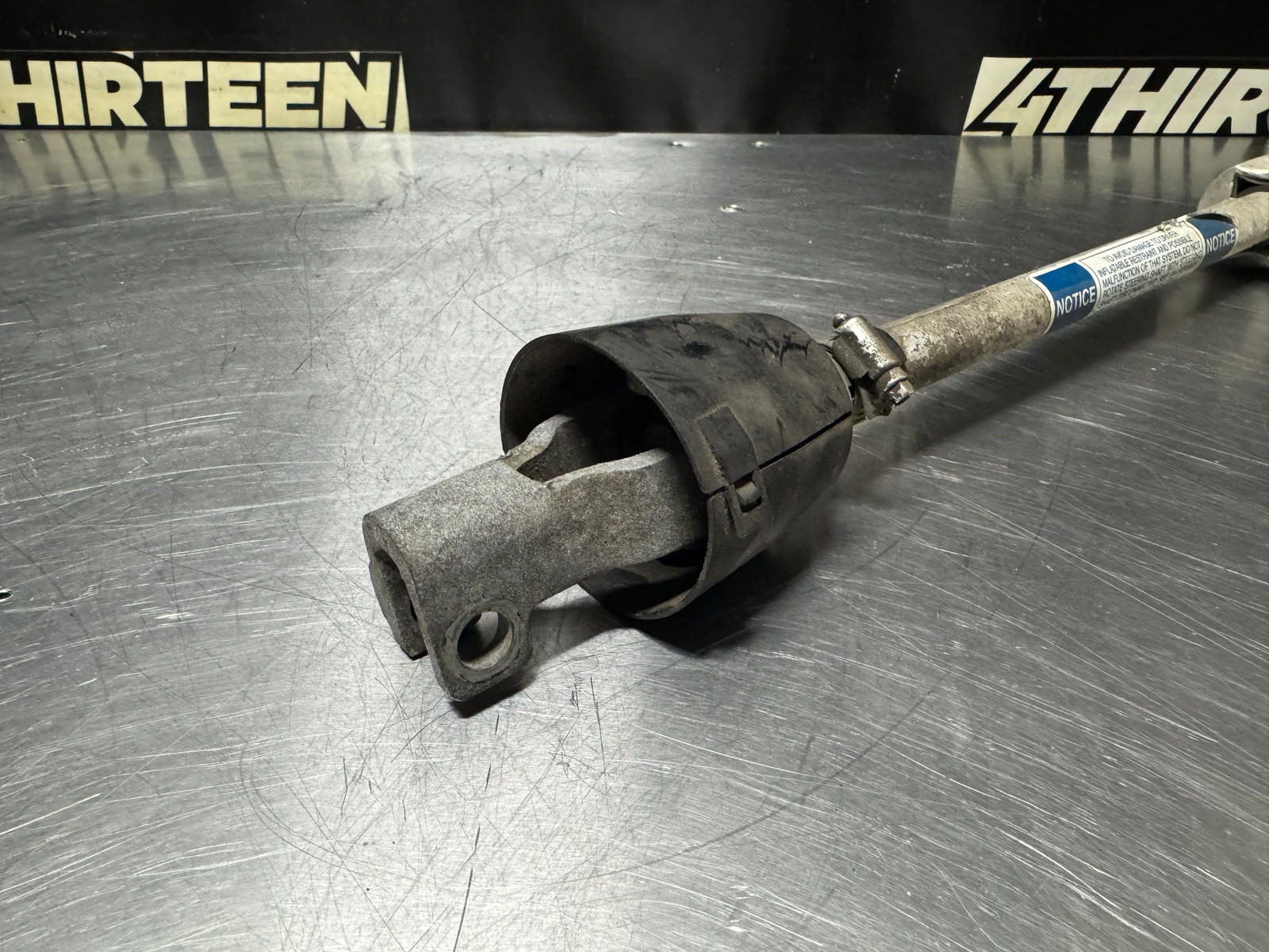 97-04 C5 CORVETTE STEERING SHAFT OEM #N188