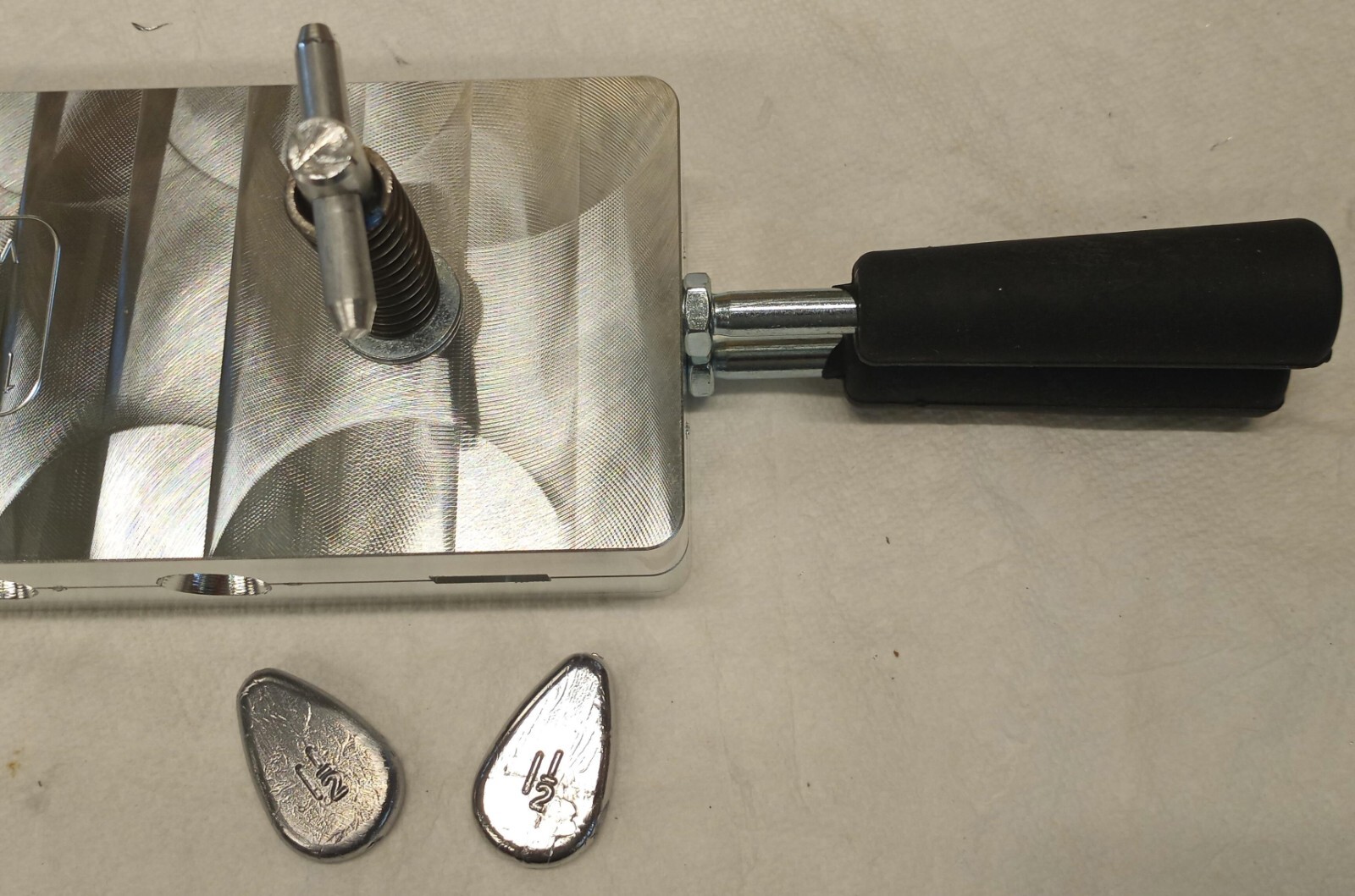 1.50 oz No Roll Sinker Mold -   12 CAVITY Production Mold