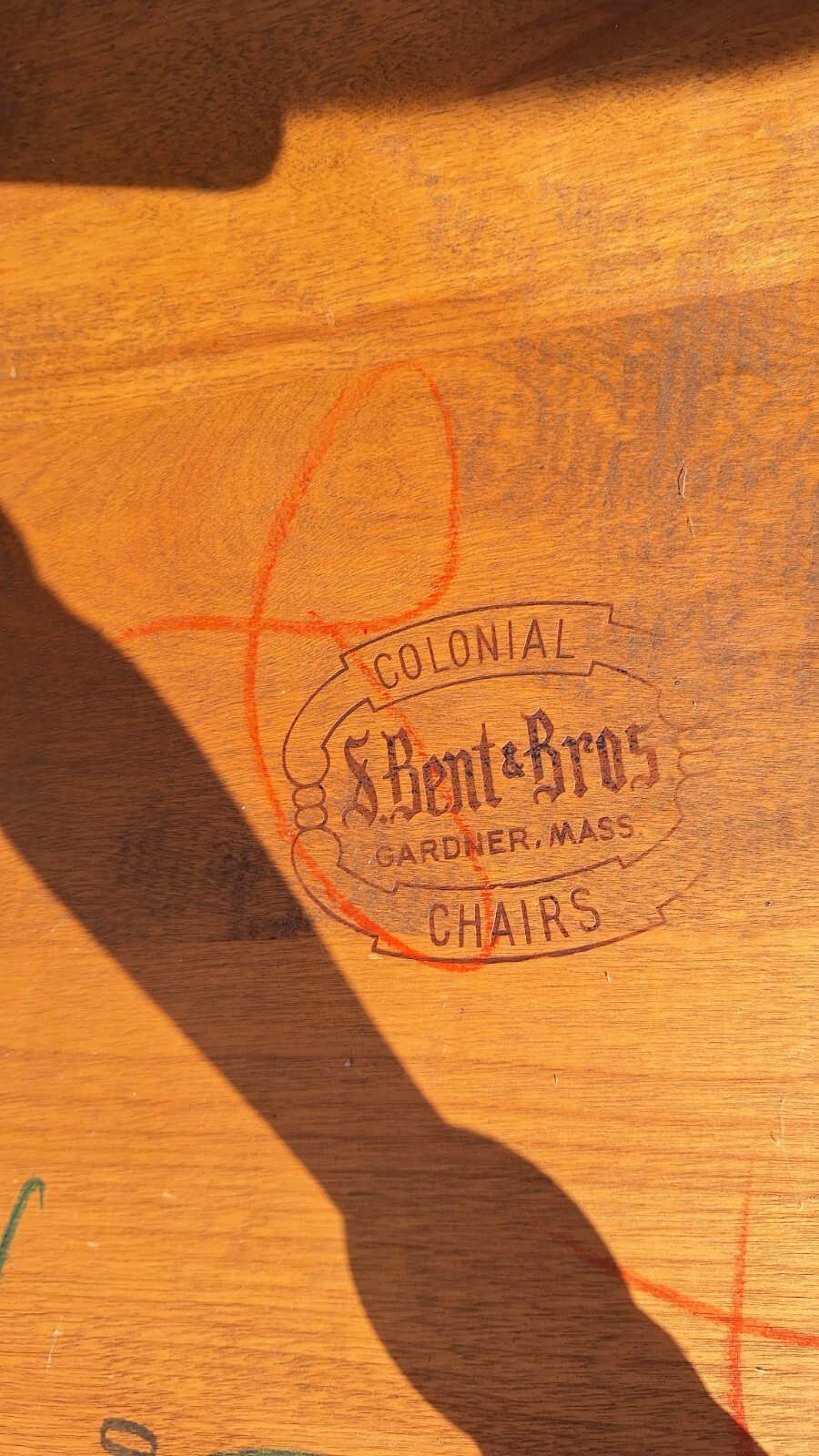 2 Vintage S Bent & Bros Colonial Windsor Captain Spindles \ Folding table