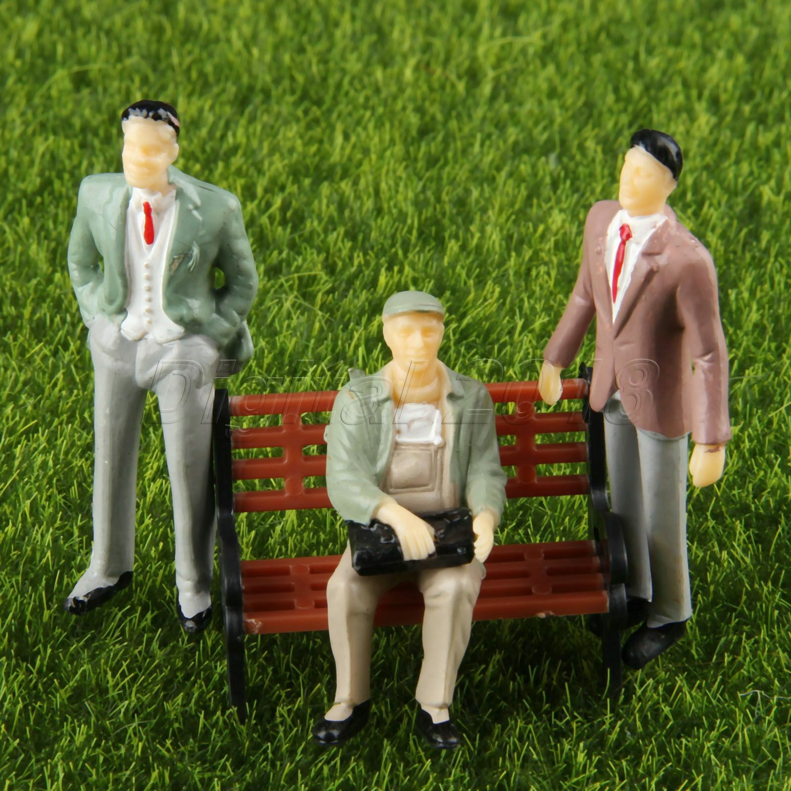 10pcs Plastic Park Plain People Model Train Scenery Layout Scale 1:30 Painted