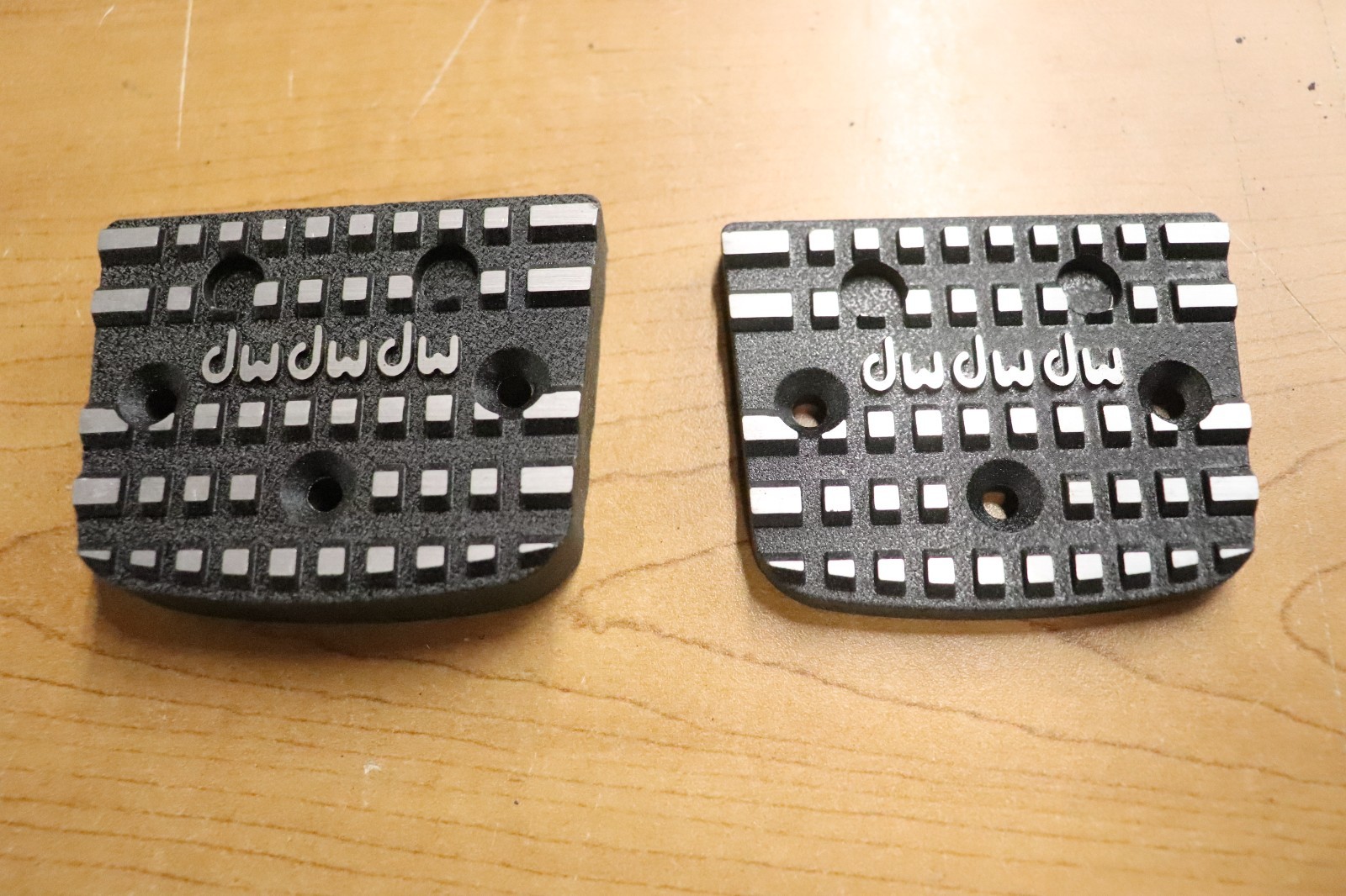 DW Adjustable Heel Plate Part #3