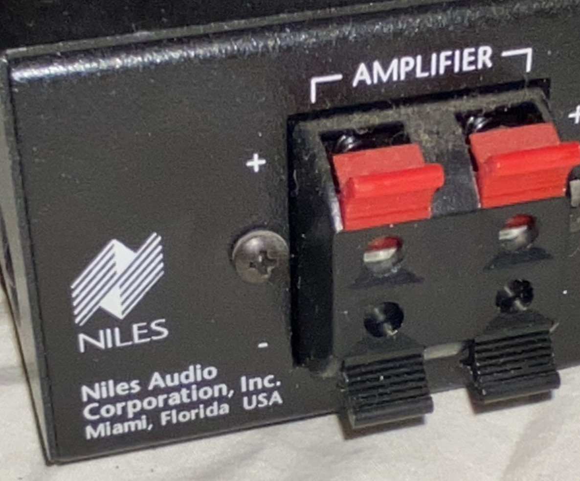 Niles Audio SPS-4 Speaker Selection System