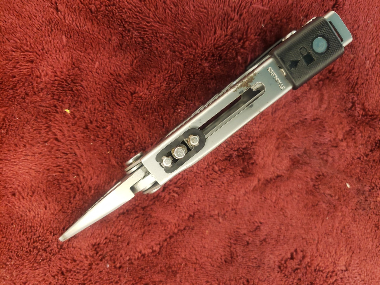 🔪🔪🔪🔪 Gerber Multi Tool Needlenose MP400 with scissors 4sw