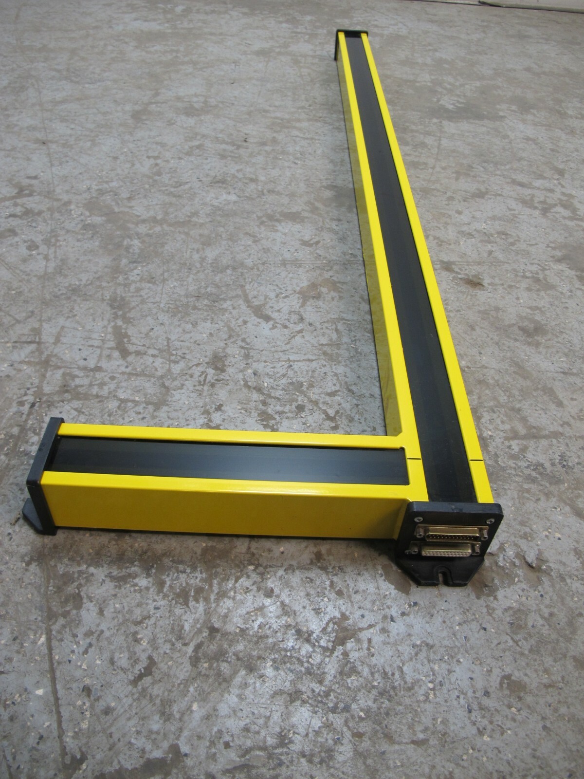 Smartscan 5000 51204APL1 Safety Light Curtain Receiver 1-2.2 Meter Range 409.9 M