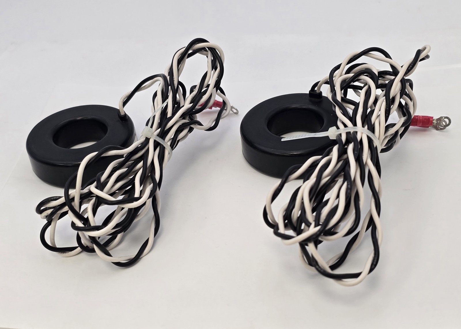 2 PC Magnelab UCT-1250-150 Solid Core Current Transformer 150A 0.333 Volts