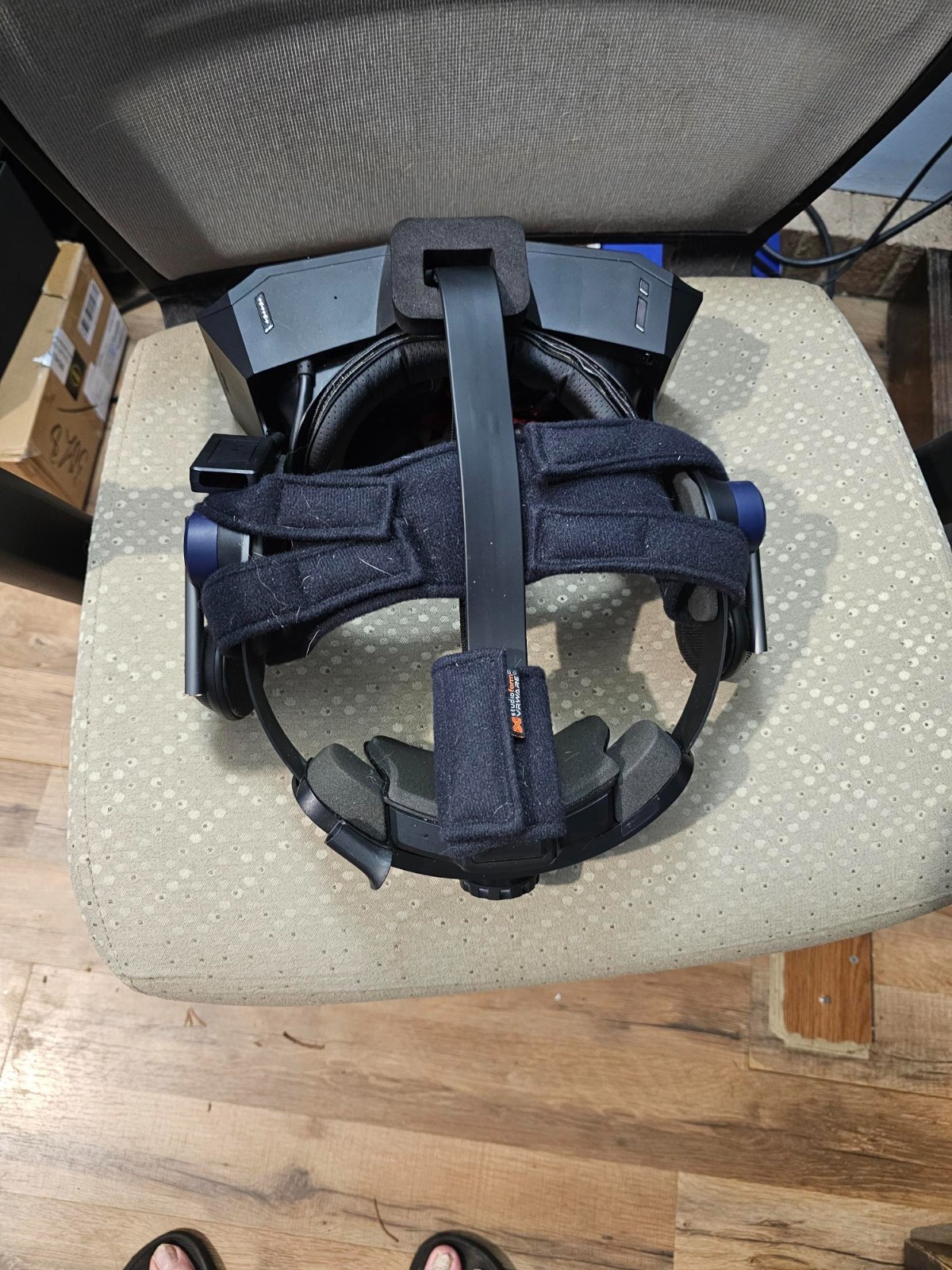 Pimax Crystal OG with Eye Tracking