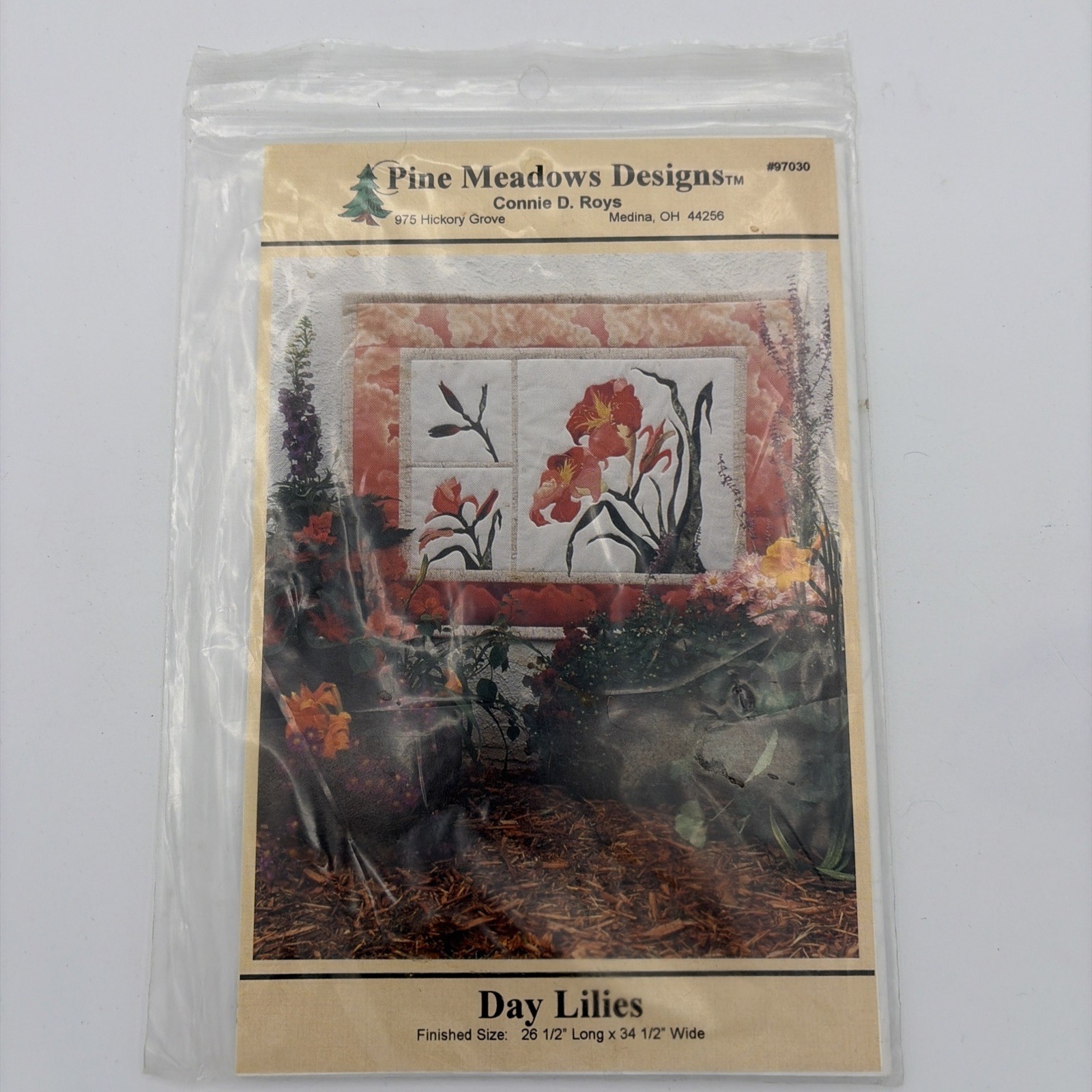 Day Lilies by Connie D. Roys Pine Meadows Designs 97030 Quilt Pattern 1997