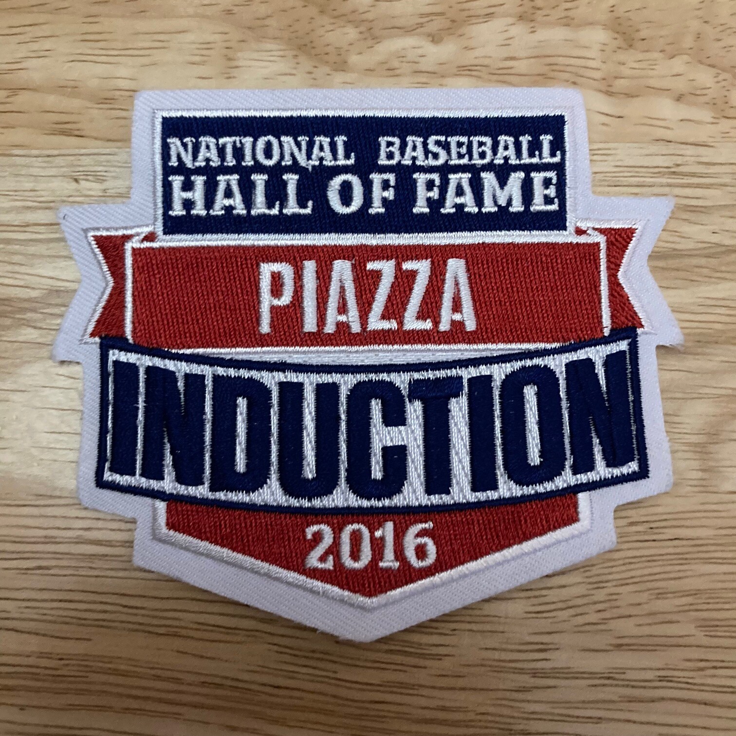 MIKE PIAZZA 2016 Hall of Fame Embroidered 4" x 3.5" Official Induction Patch