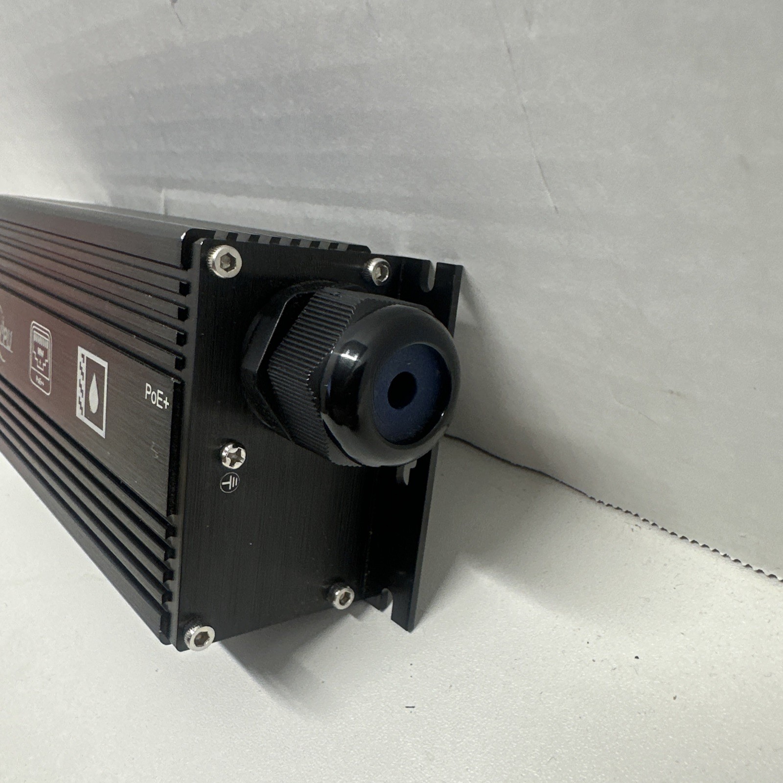 Industrial IP67 Waterproof PoE Extender 90w WP-IPE 102
