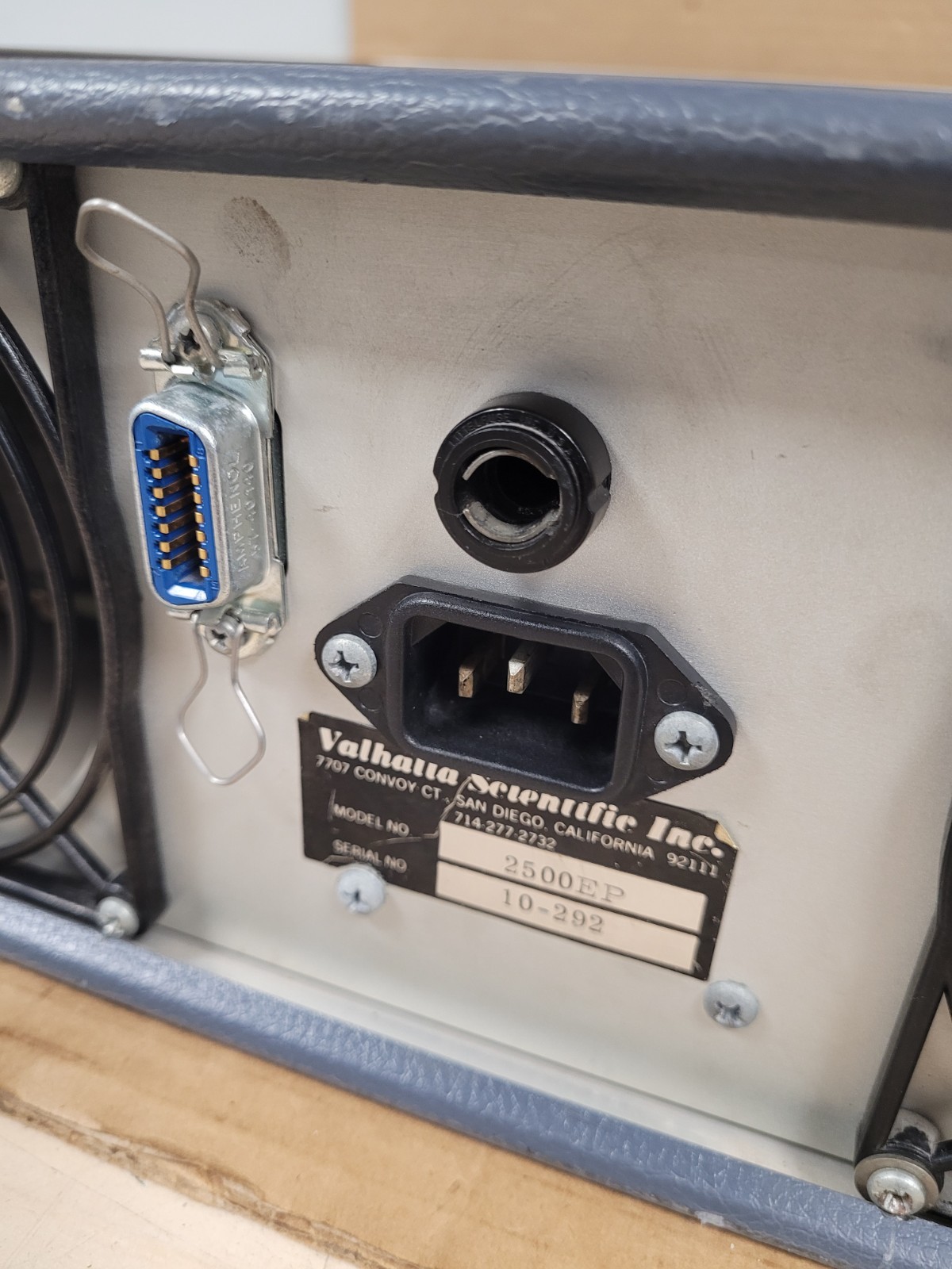 Valhalla Scientific 2500EP AC-DC Current Calibrator NEEDS FUSE!!! (UNTESTED)