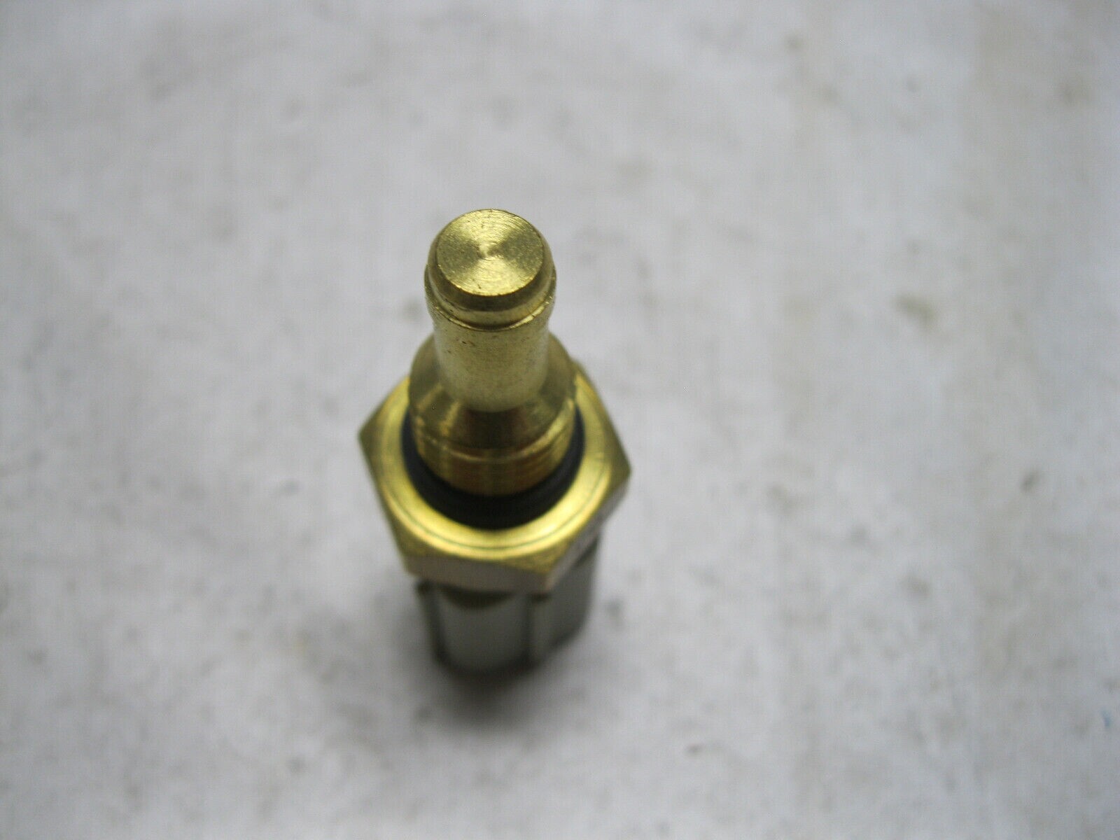 Engine Coolant Temperature Sensor Professionals Choice TX87