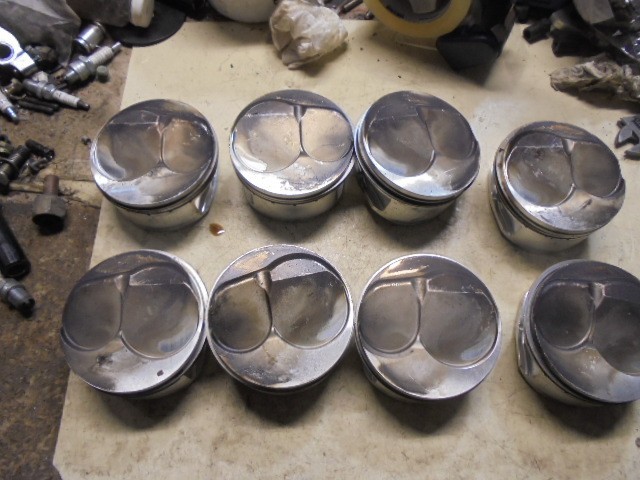 Pistons SBC 4.135" 1.25 CH  NHRA IHRA Truck MUD UMP IMCA WISSOTA