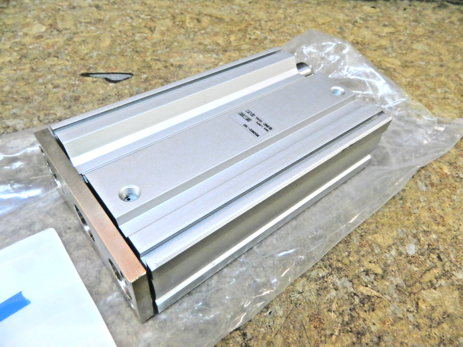SMC   MGQM32-150   32 MM  Bore  X  150 MM  Stroke   Guided Pneumatic Cylinder