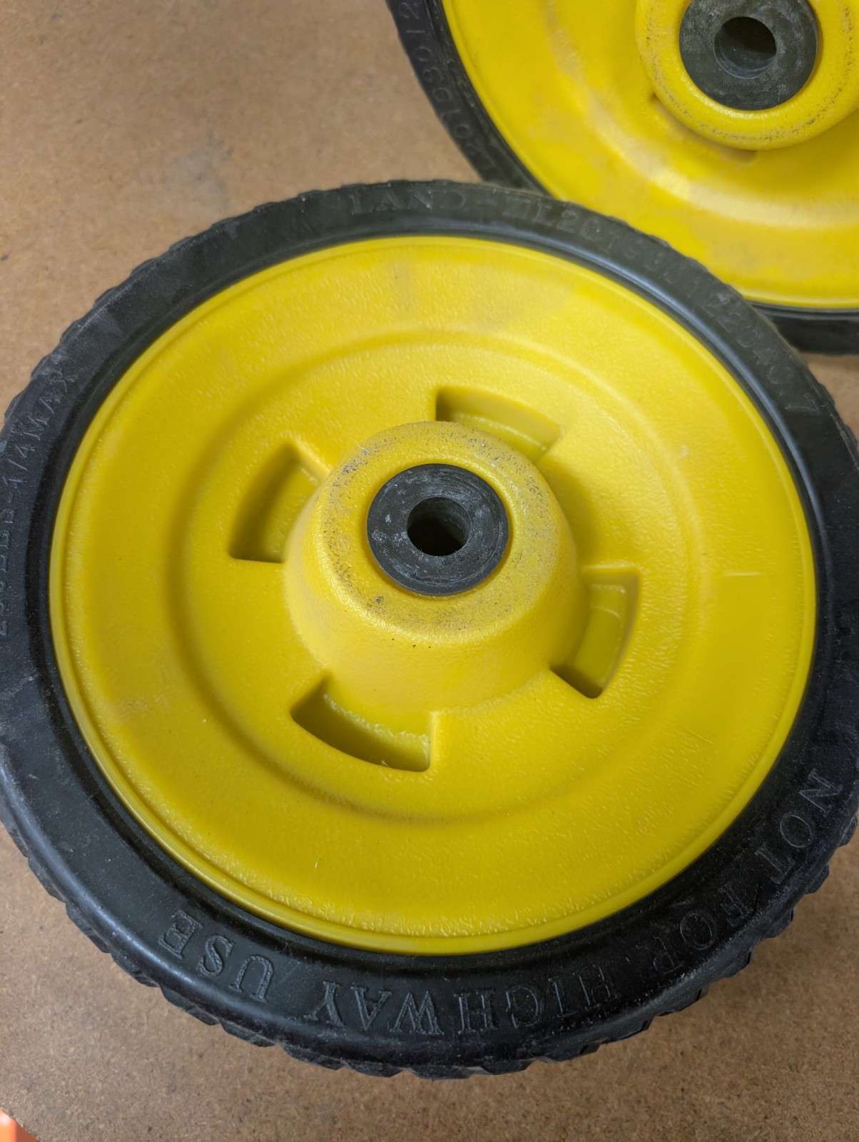 Lightweight Generator Wheel Kit - 9.75" Never Flat Tires --store