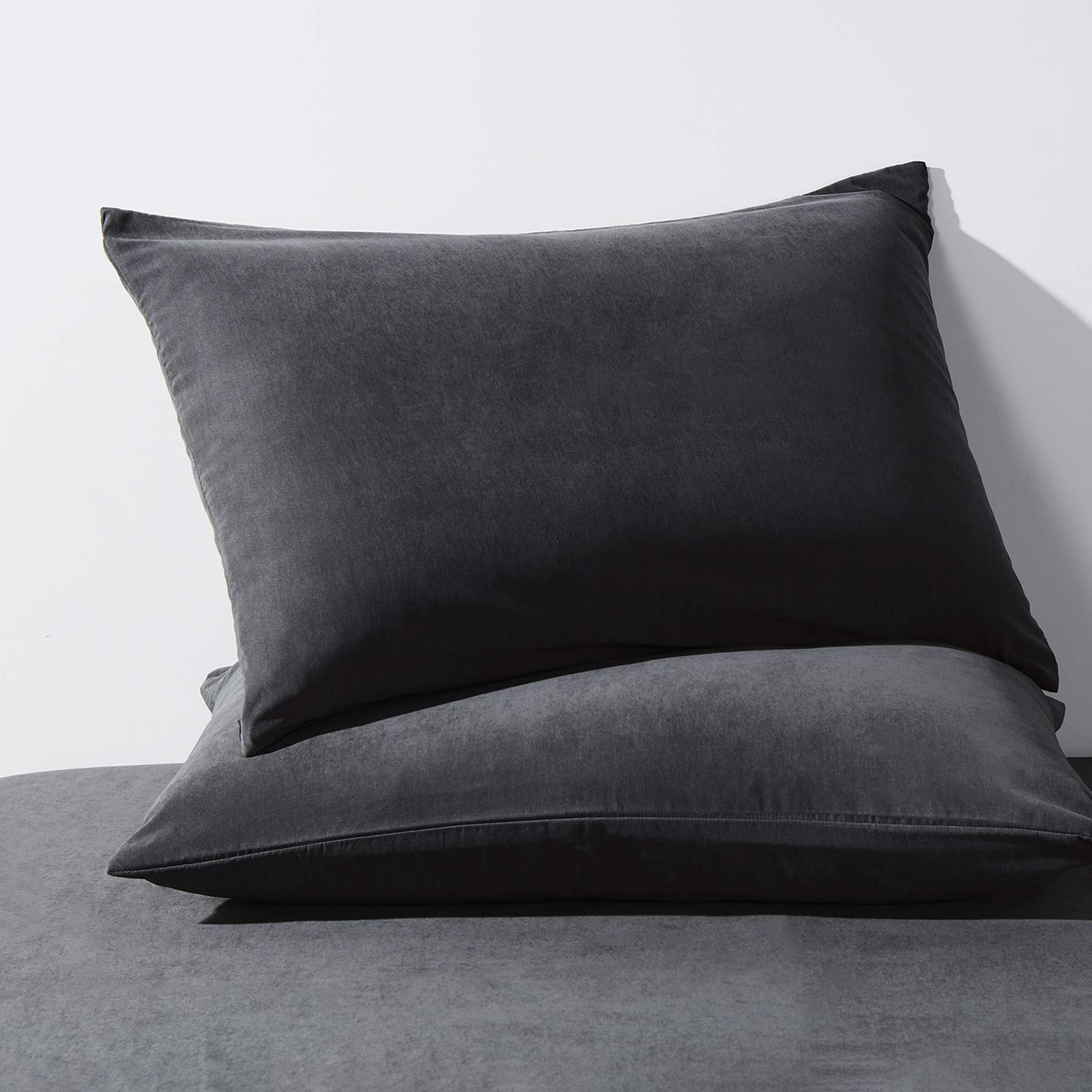 Microfiber Pillowcases Standard with Zipper Set of 2 - Breathable Zippered Pi...