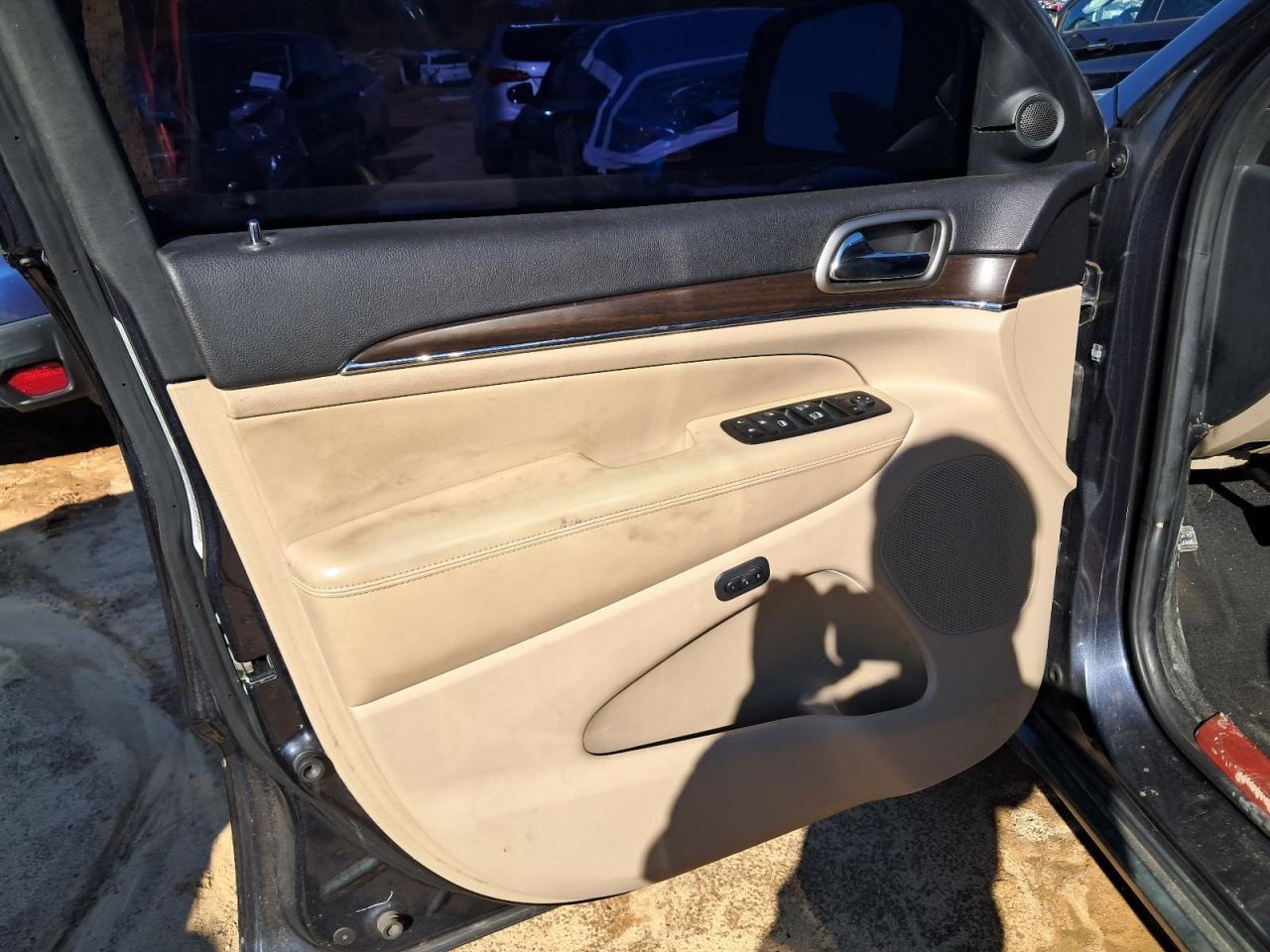 CHERGRAND 2014 Glove Box 4851402