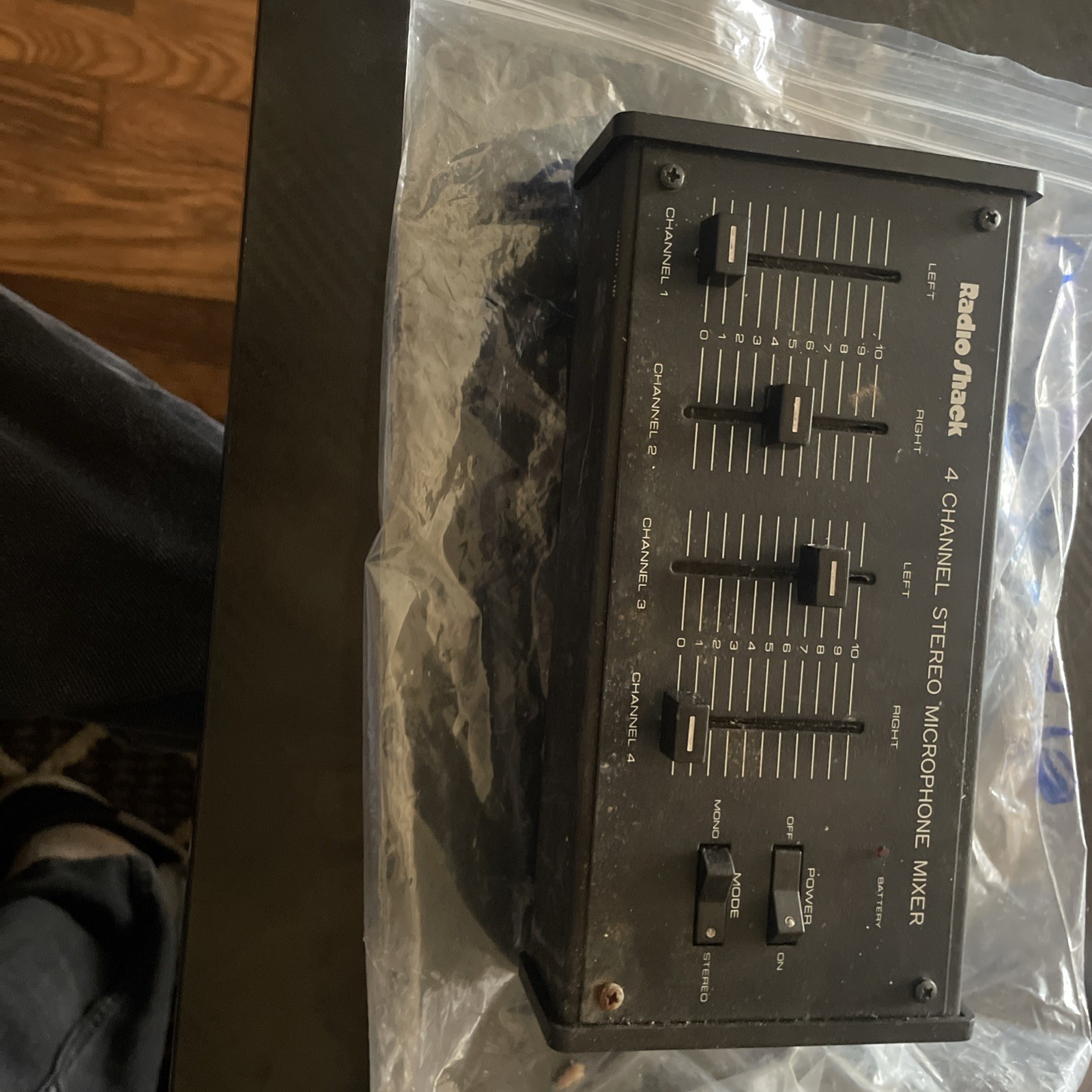 Vintage Radio Shack 4 Channel Mike Mixer Cat. No. 32-1105A
