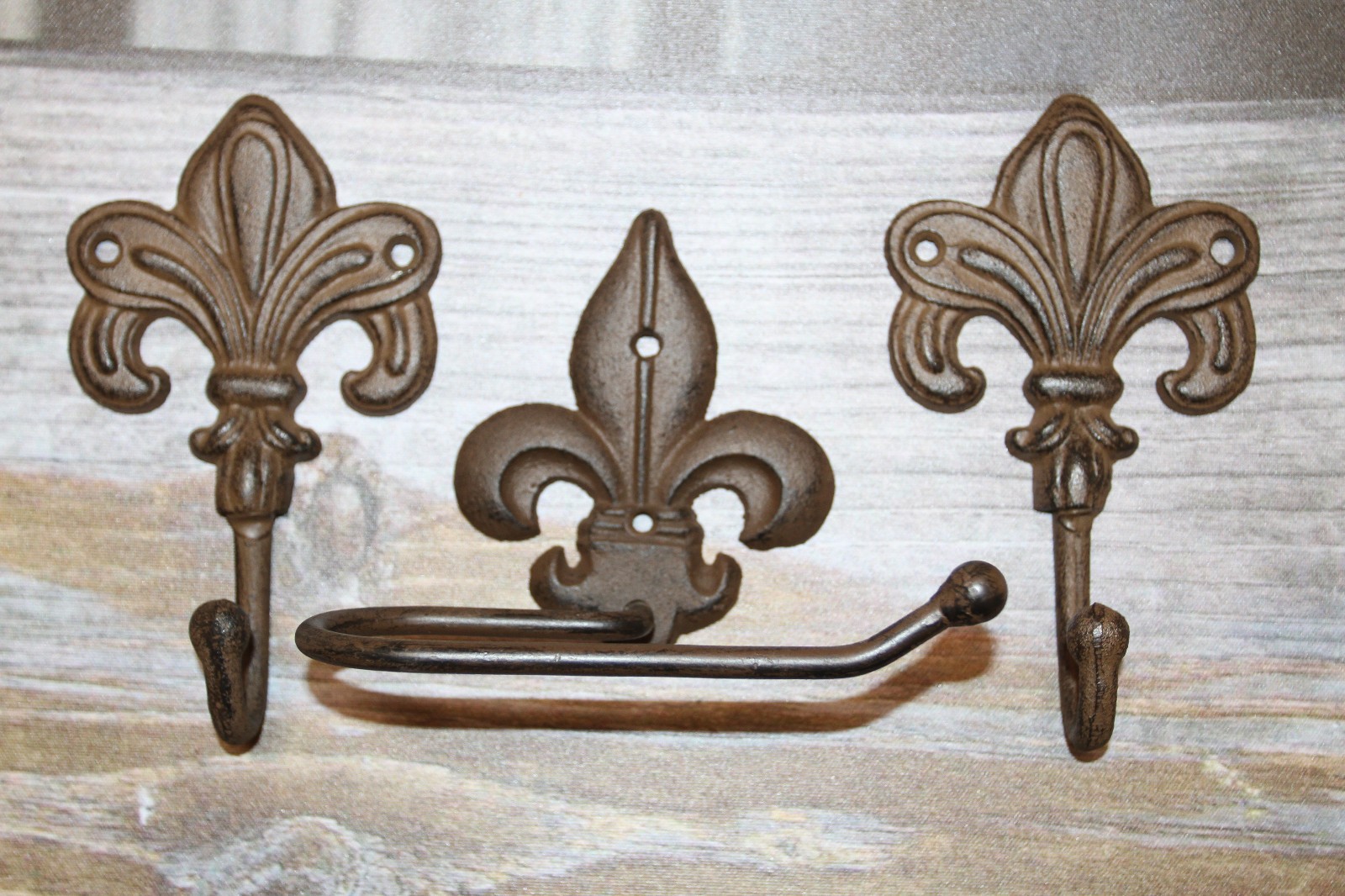 Bathroom Accessories,FLEUR DE LIS Bath Decor,Wall Hooks,Toilet Paper Holder