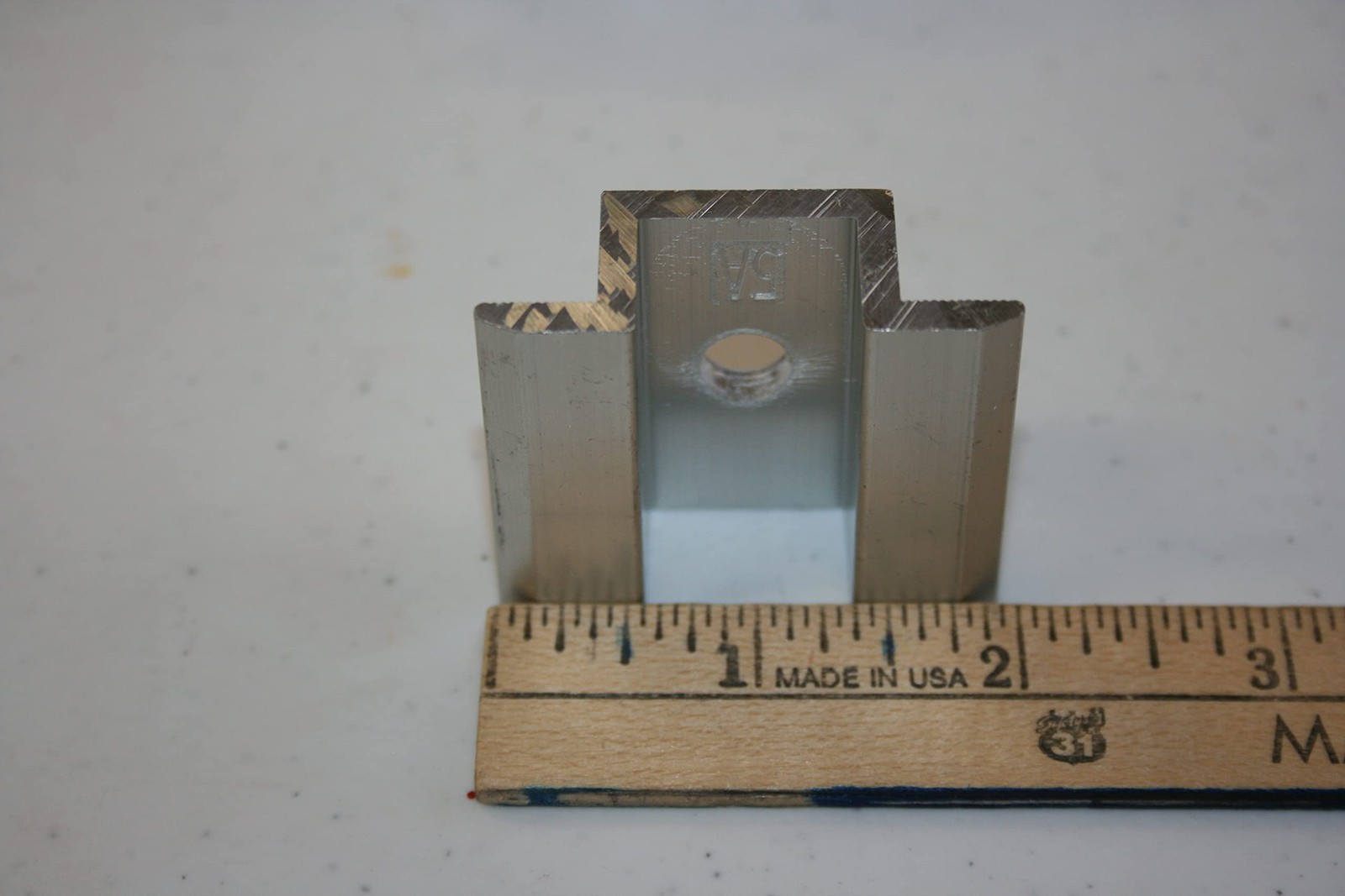 Solar Mounting 20 Mid-Clamps No Hardware & 8 End-Clamps