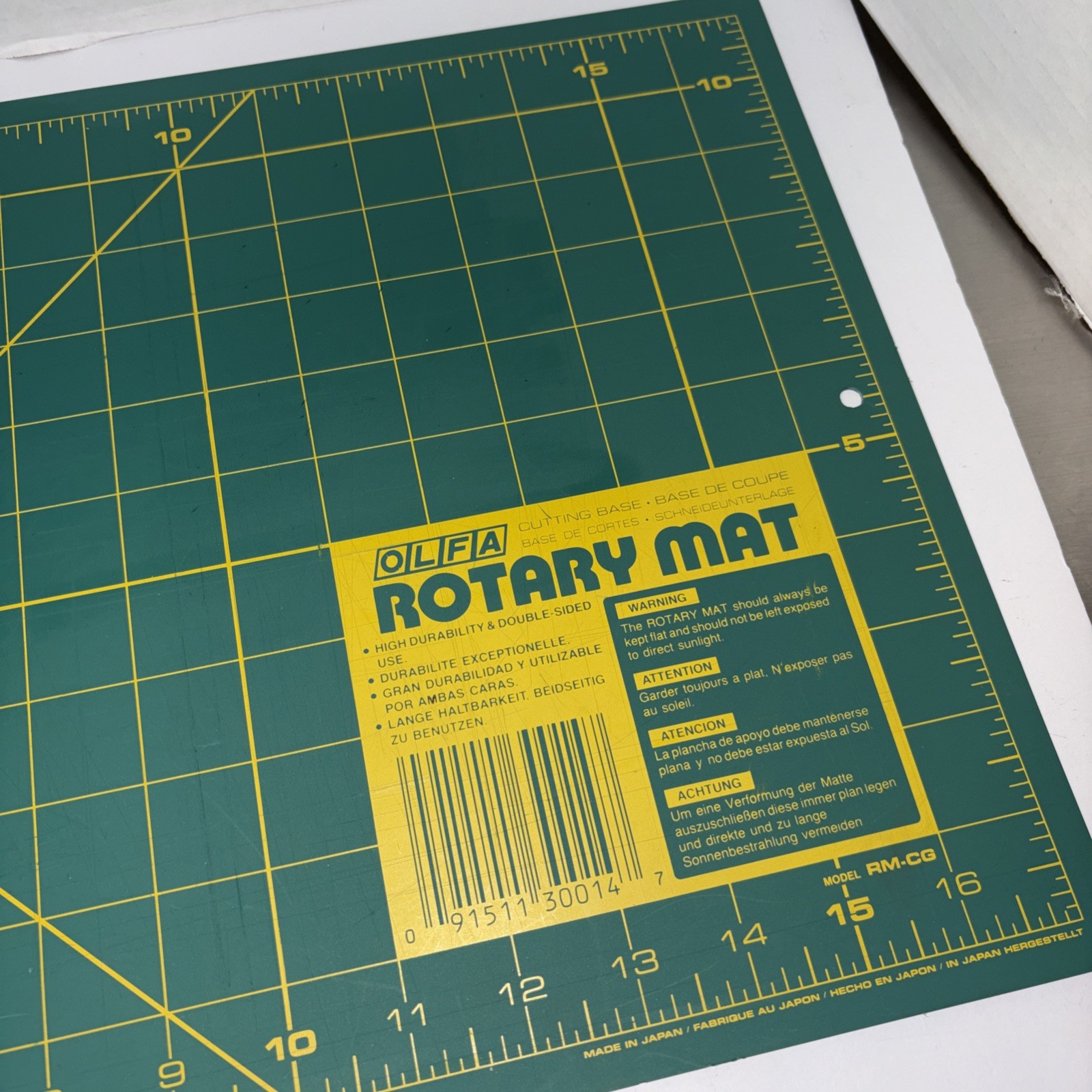 Olfa Rotary Mat Model RM-CG 11x17” EUC