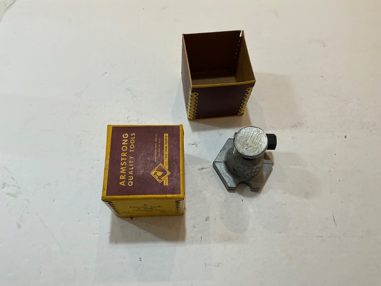 NOS Vtg Armstrong Planer Jack No. 1 Machinist screw jack USA 3 3/4 extended ht.