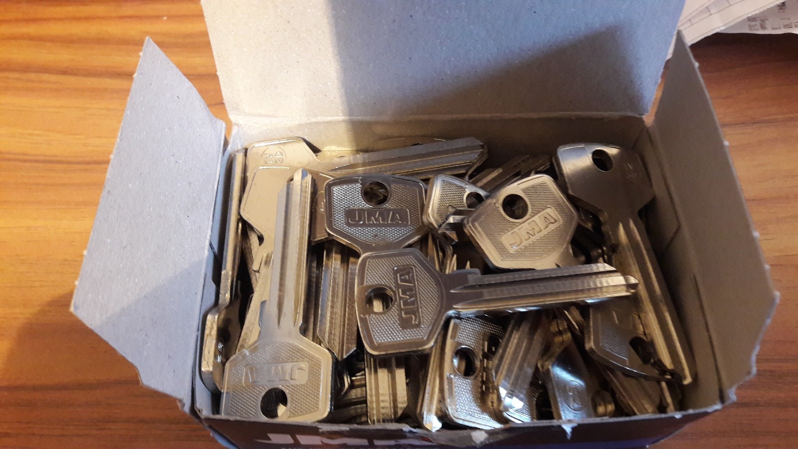 50 X TV-3D JMA/ILCO TO6/SILCA TR4 /Trio Ving Key Blanks/Box