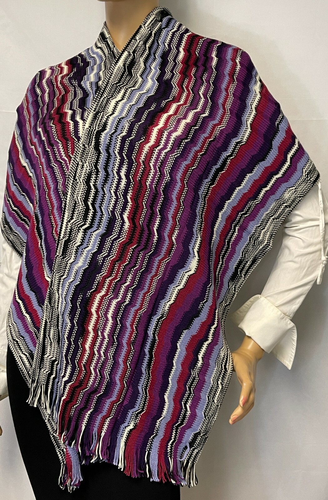 MISSONI ZigZag Wool Scarf in Purple Multi SC13W0U3327 0006 35X200 NEW