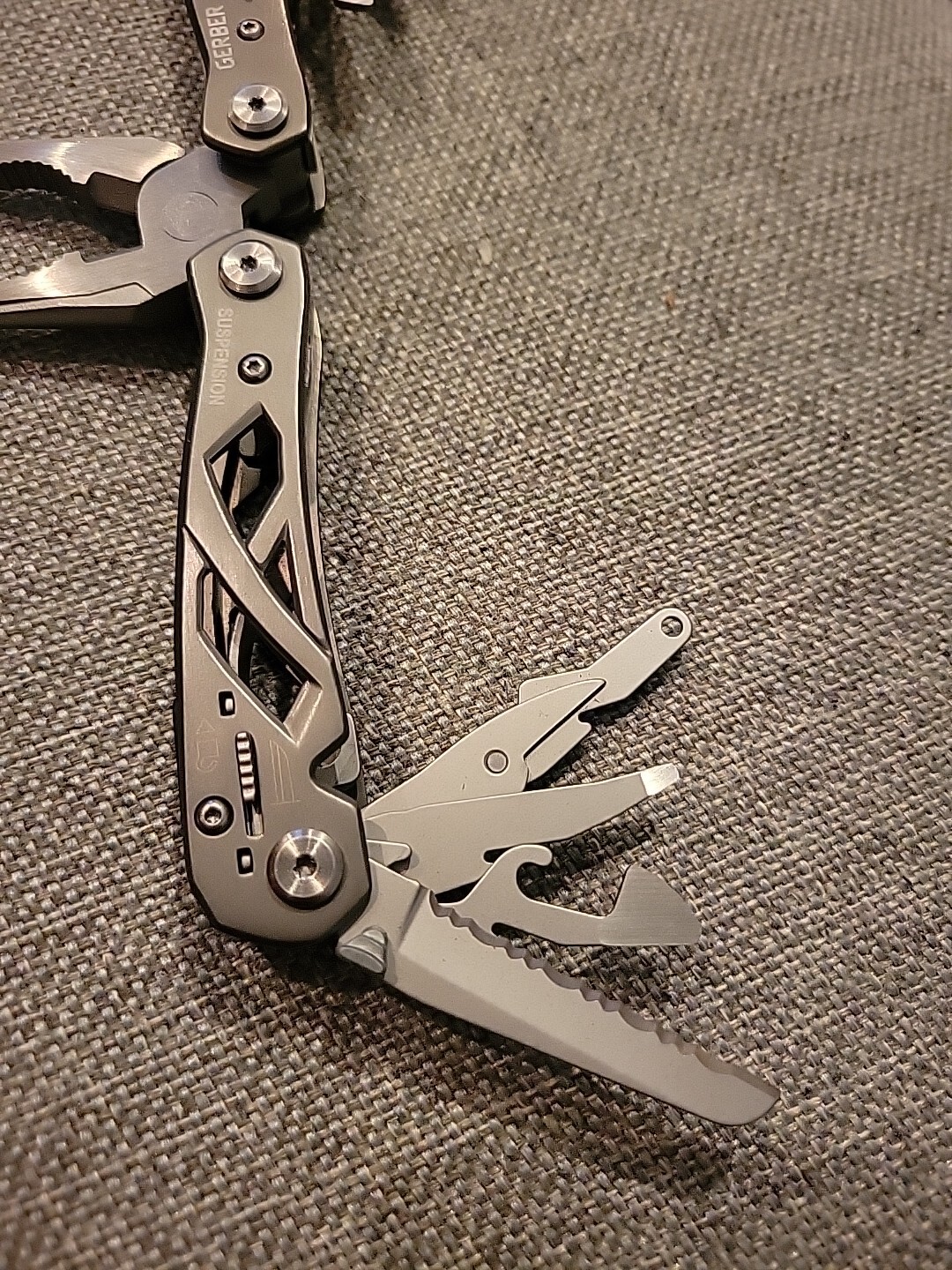 Gerber Essentials Suspension Titanium Gray New Never Used