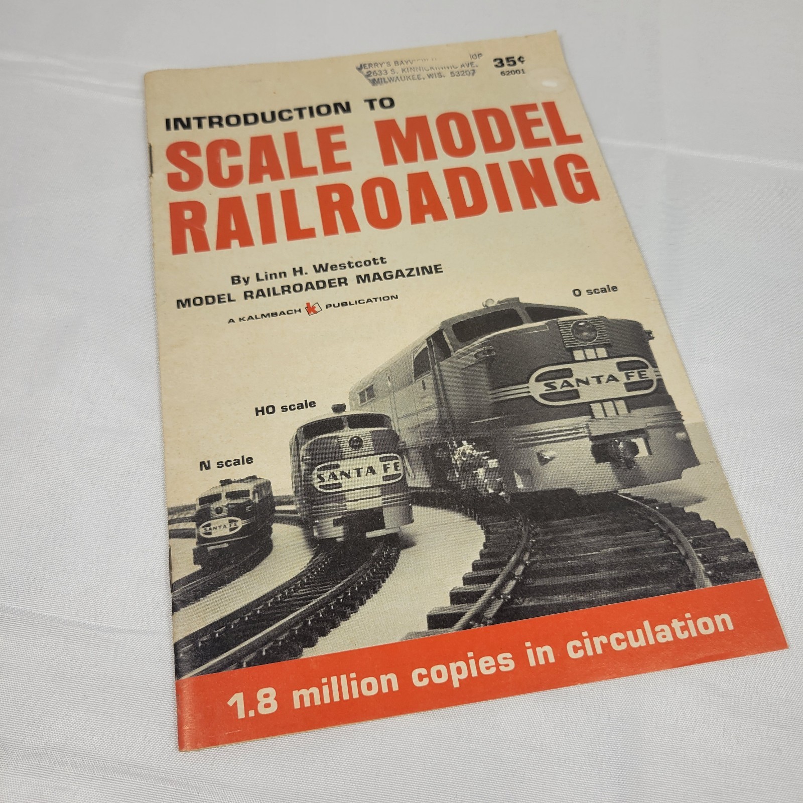 1979 Introduction to Scale Model Railroading  Railroader Magazine Vintage in VGC