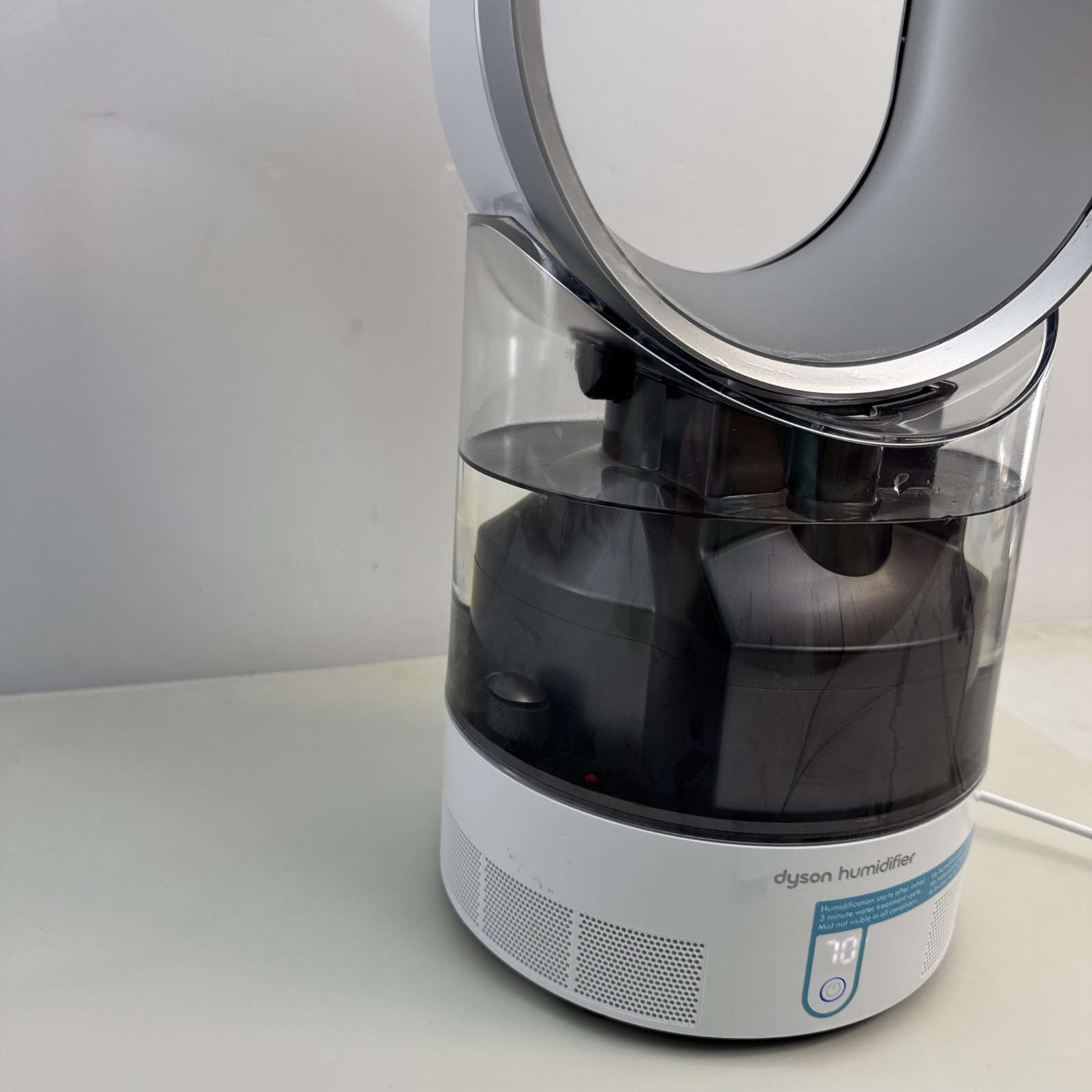 Dyson AM10 Humidifier with Remote White/Silver -Tested/Working