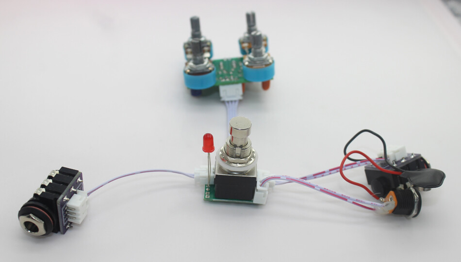 Demo Tape Fuzz Guitar Effects Pedal Handmade Finished Board !