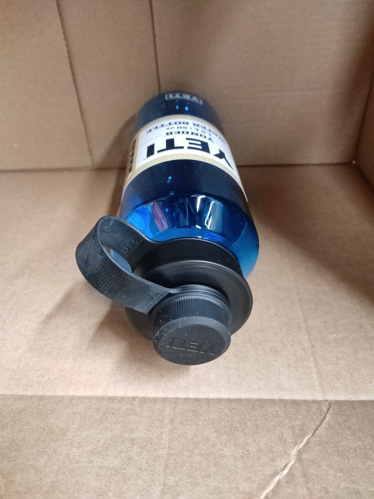 Yeti Yonder 1.5L/50oz With Tether Cap- Big Wave Blue