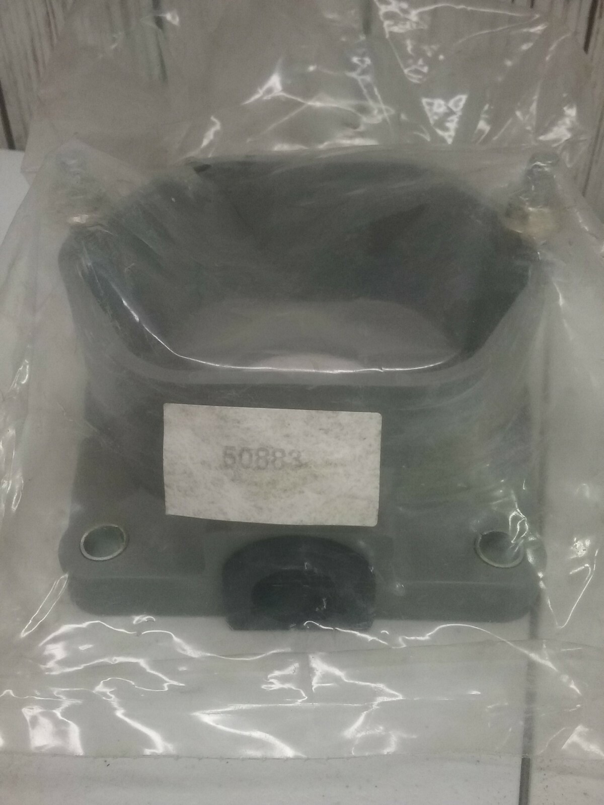 TRUCK-LITE NOSE BOX HOUSING 50883