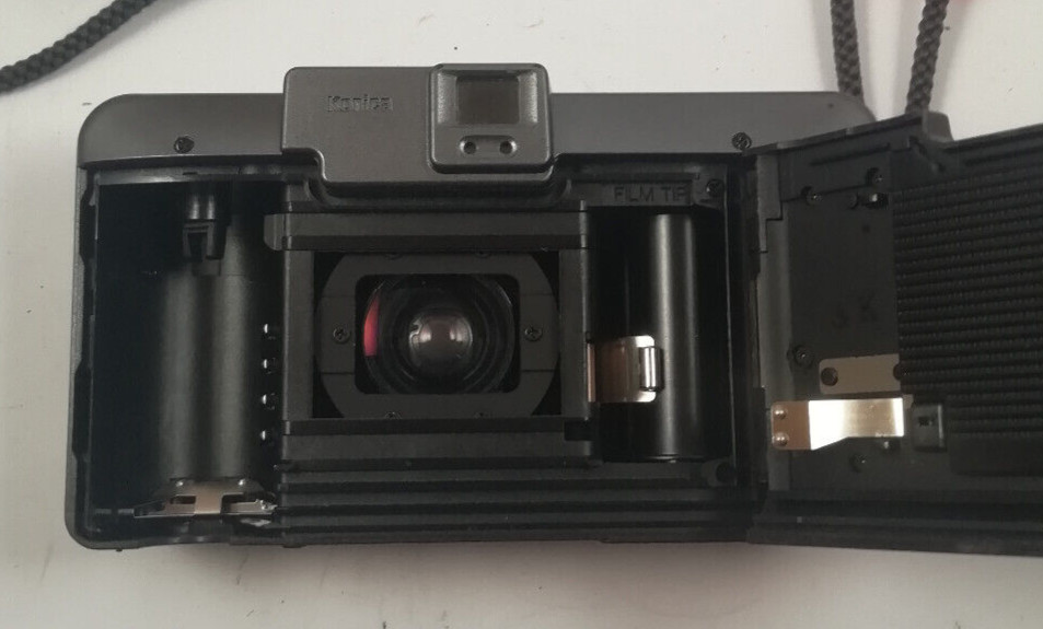 KONICA BIG MINI 35mm Point & Shoot Film Camera