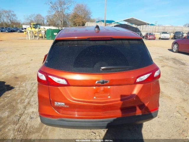 EQUINOX 2020 Glove Box 4968616