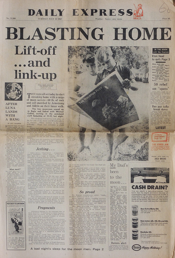 DAILY EXPRESS NEWSPAPER 22 JULY 1969 . MAN ON THE MOON BLASTING HOME HEADLINE
