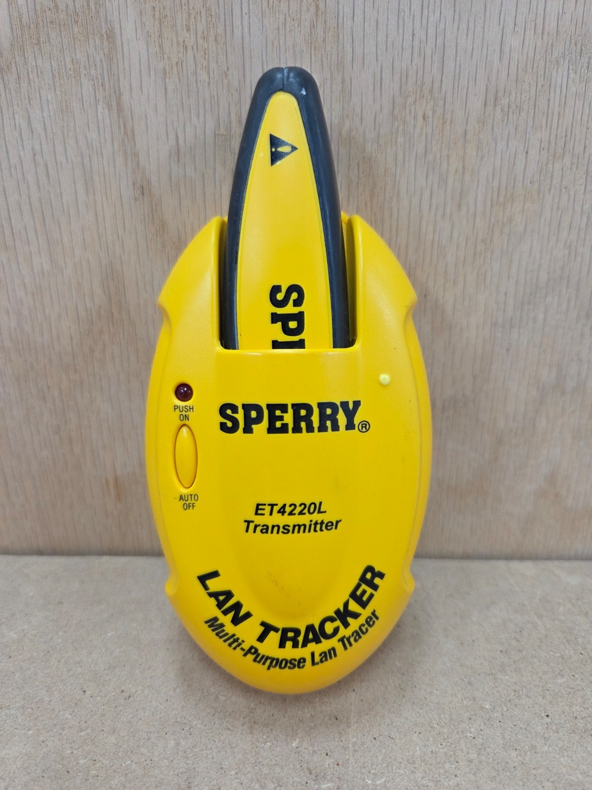 Sperry ET4220L LAN Tracker Multi-Purpose Wire Tracer Tone & Probe Kit Coax RJ45
