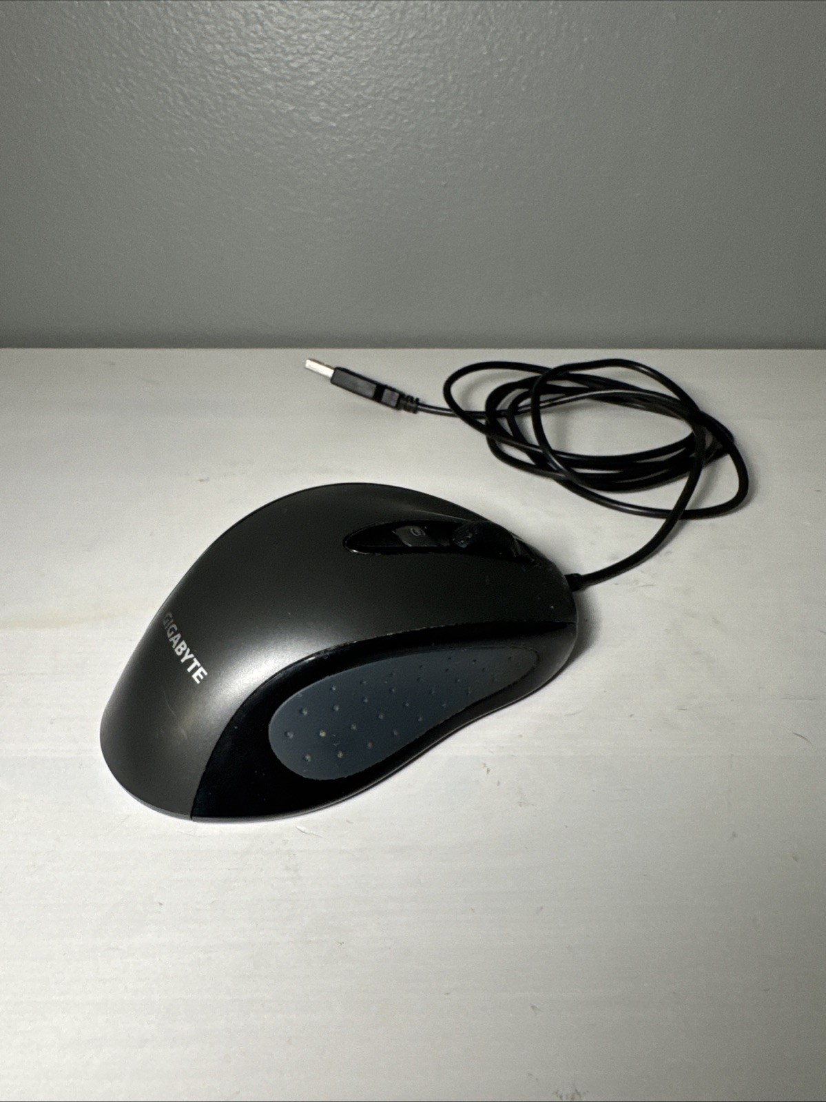 Gigabyte Gaming Mouse USB Wired M6800 Preowned Tested Works