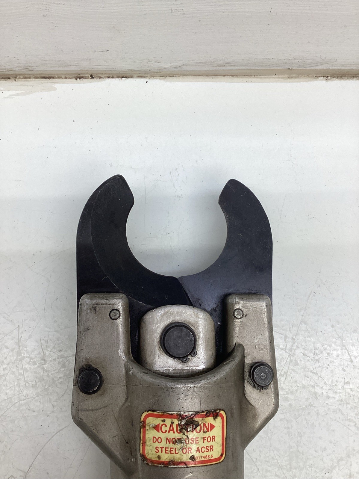 Greenlee 751-M2 Hydraulic Cable Cutter