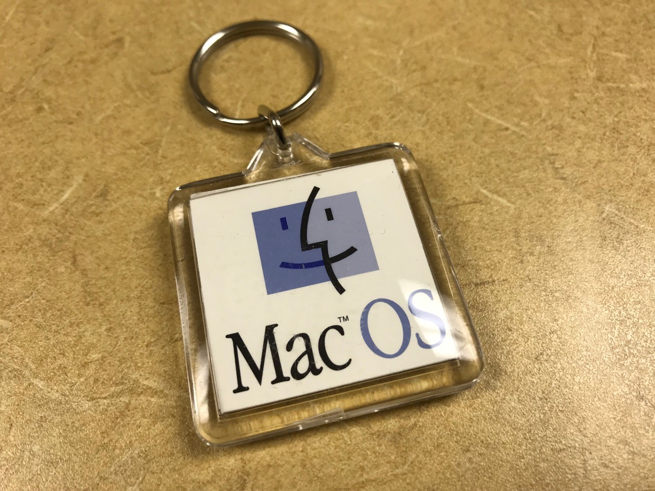 GIFT IDEA? Apple Computer Macintosh __ KEYCHAIN __ with __ Colorful Rainbow Logo