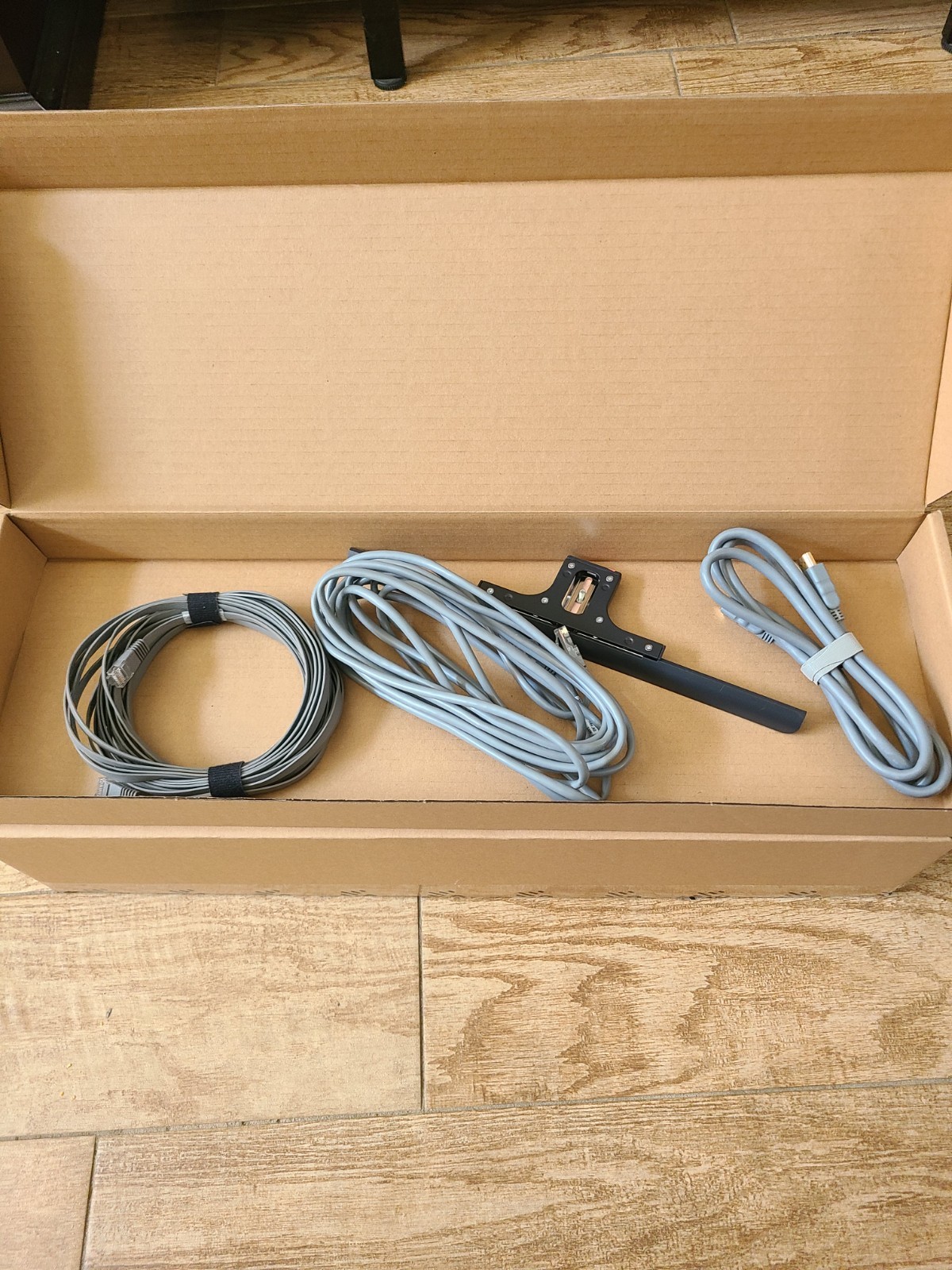 Cisco CS-KIT-MINI Cisco Camera/Speaker V01