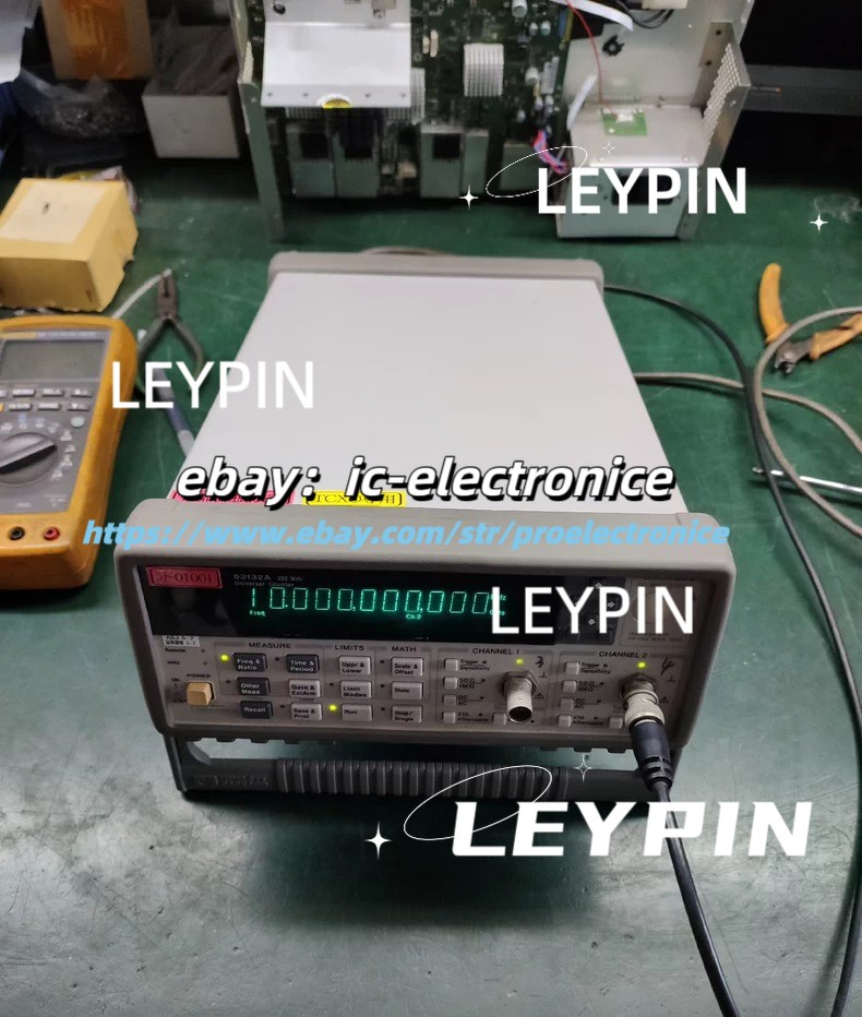 Keysight Agilent 53132A 3GHZ Universal Frequency Counter ,12 digits/s/ic