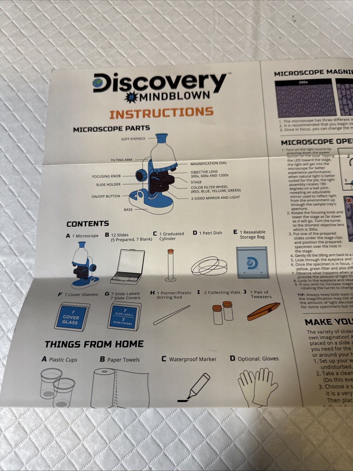 Discovery #MINDBLOWN 1200X, 600X, 300X Microscope Lab Set STEM Children