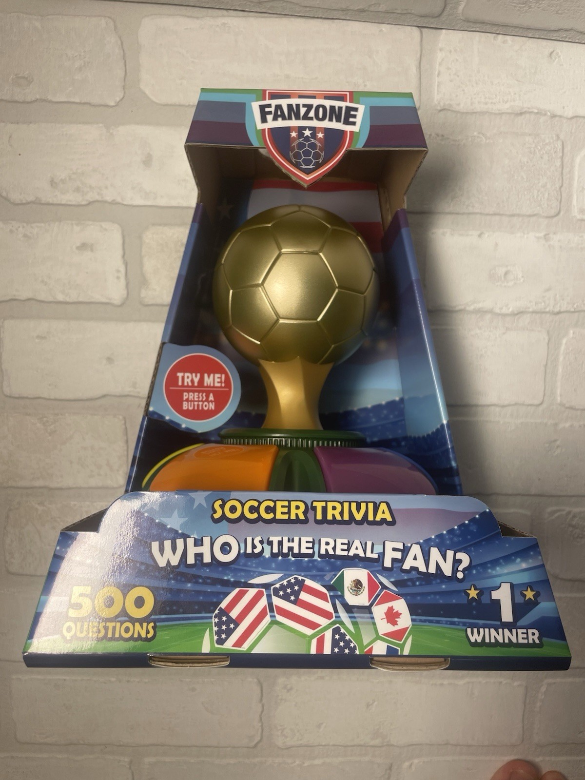 FANZONE The Ultimate Interactive Football Soccer Fans Trivia Game 500 Questions