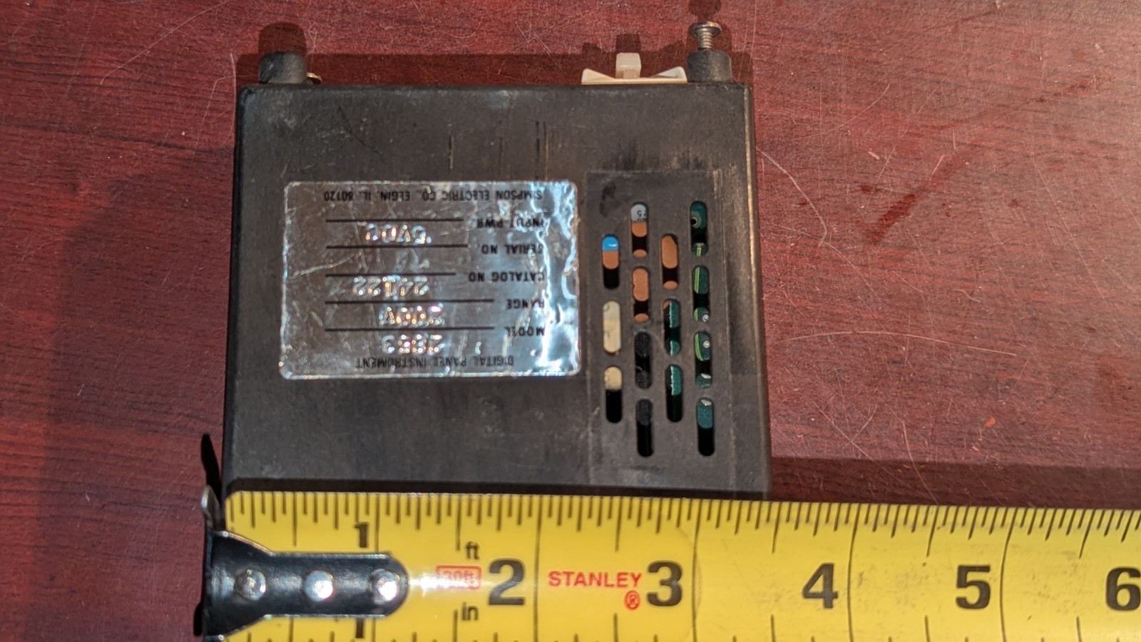 Simpson Digital Panel Meter 24122 / 2853 200 Dc Volts