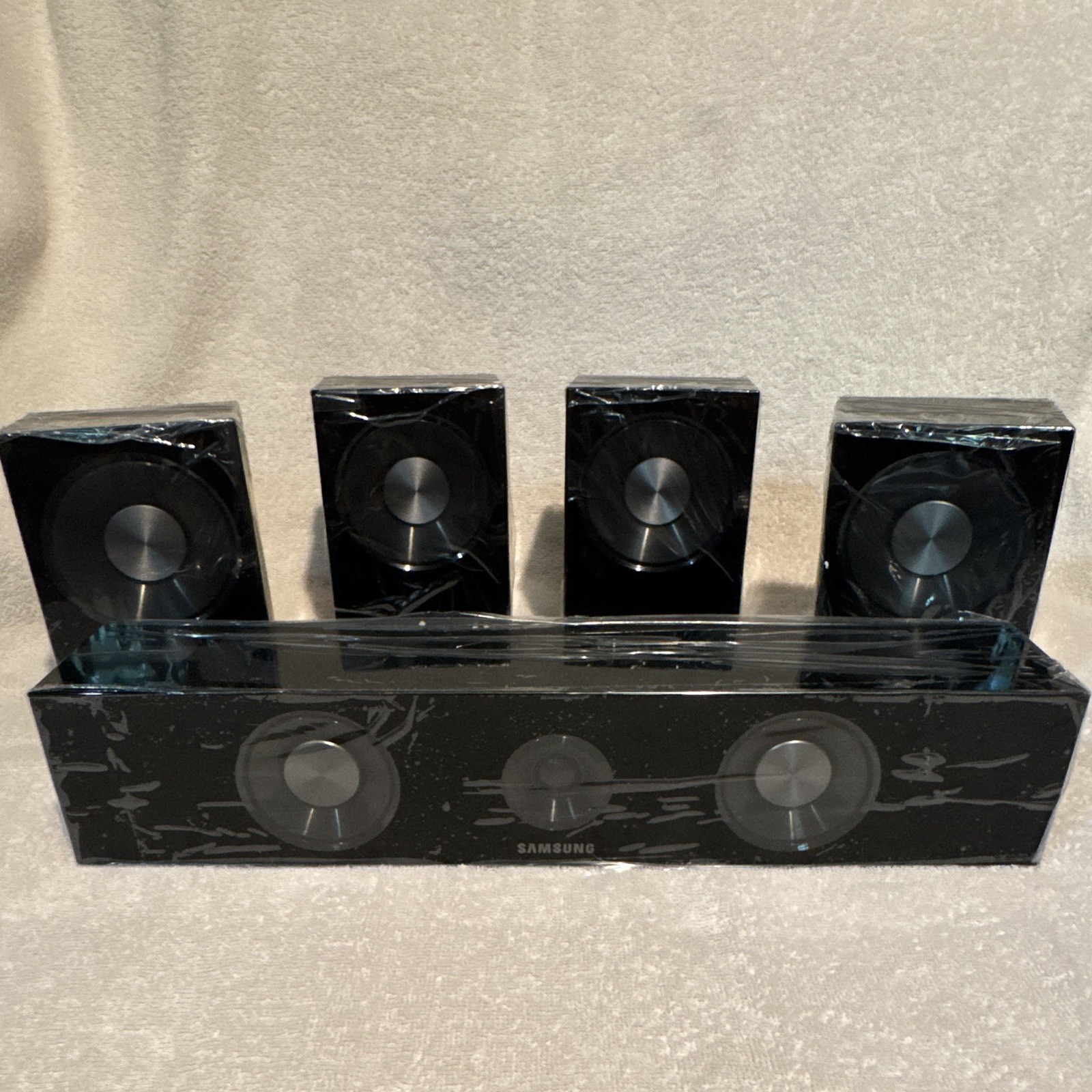 Samsung Surround Small Speaker System PS-FC550 5 Piece No Wires