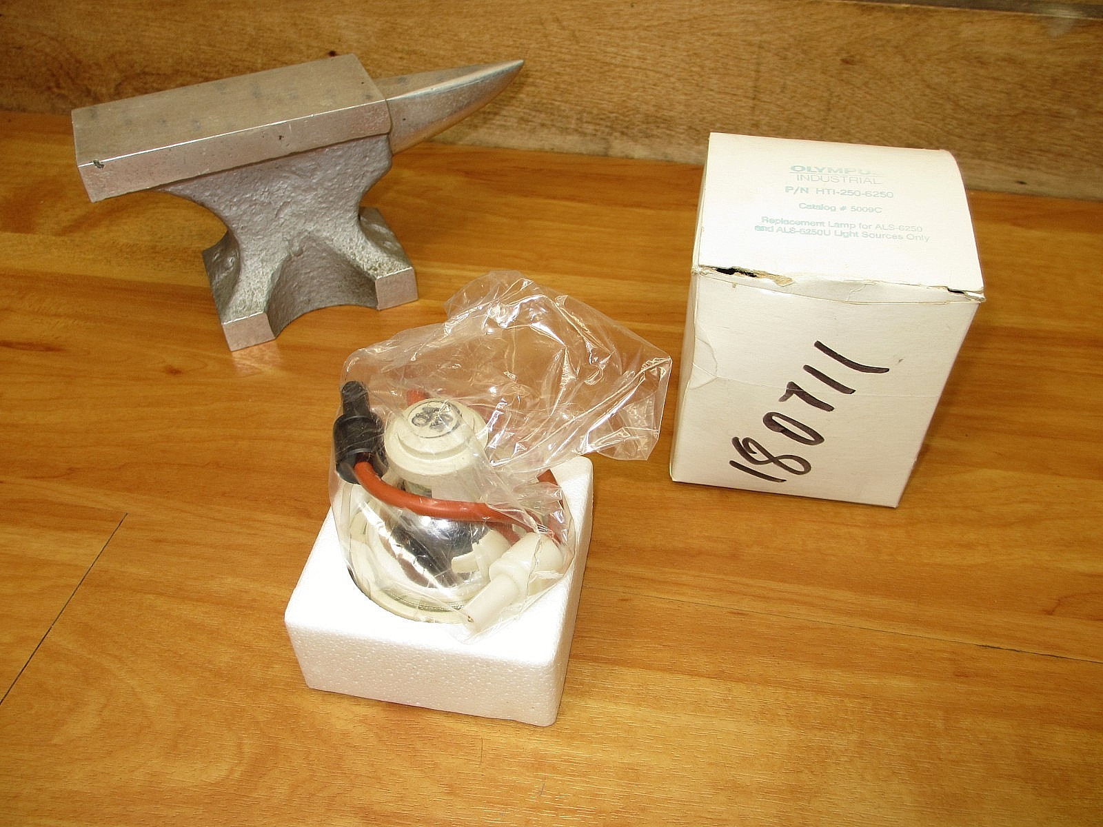 Olympus Industrial HTI-250-6250 *NEW* 5009C Replacement Lamp